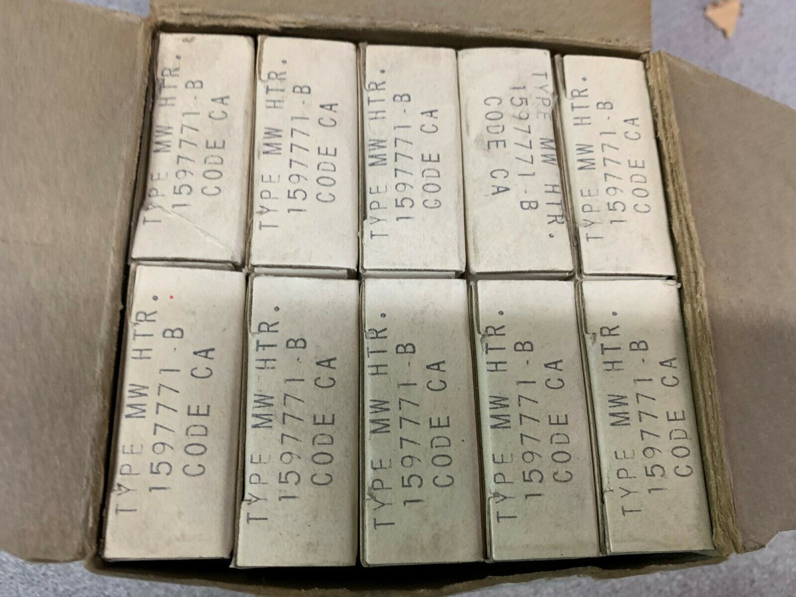 BOX OF 10 NEW IN BOX WESTINGHOUSE BU54