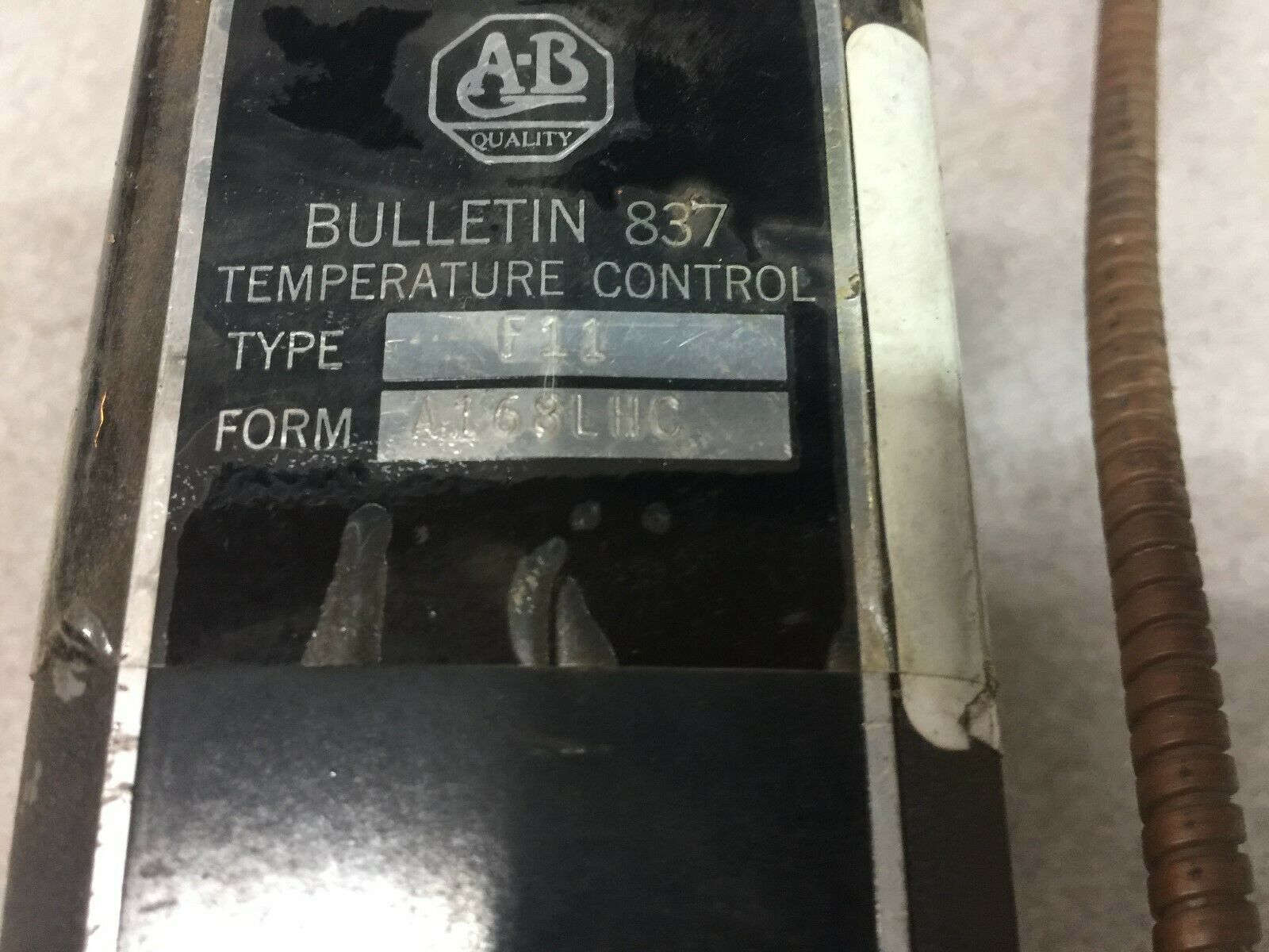 USED ALLEN BRADLEY TEMPERATURE CONTROL SWITCH 837 A168LHC