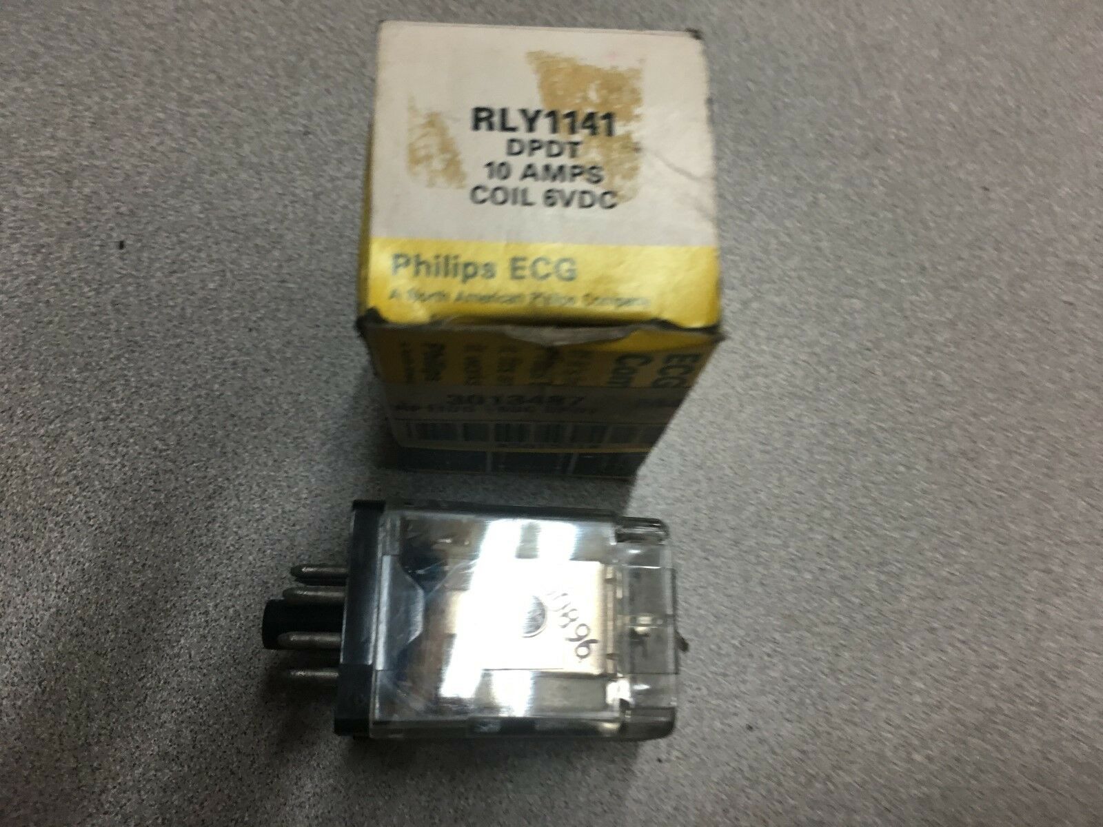 NEW IN BOX PHILLIPS RELAY ECG RLY1141