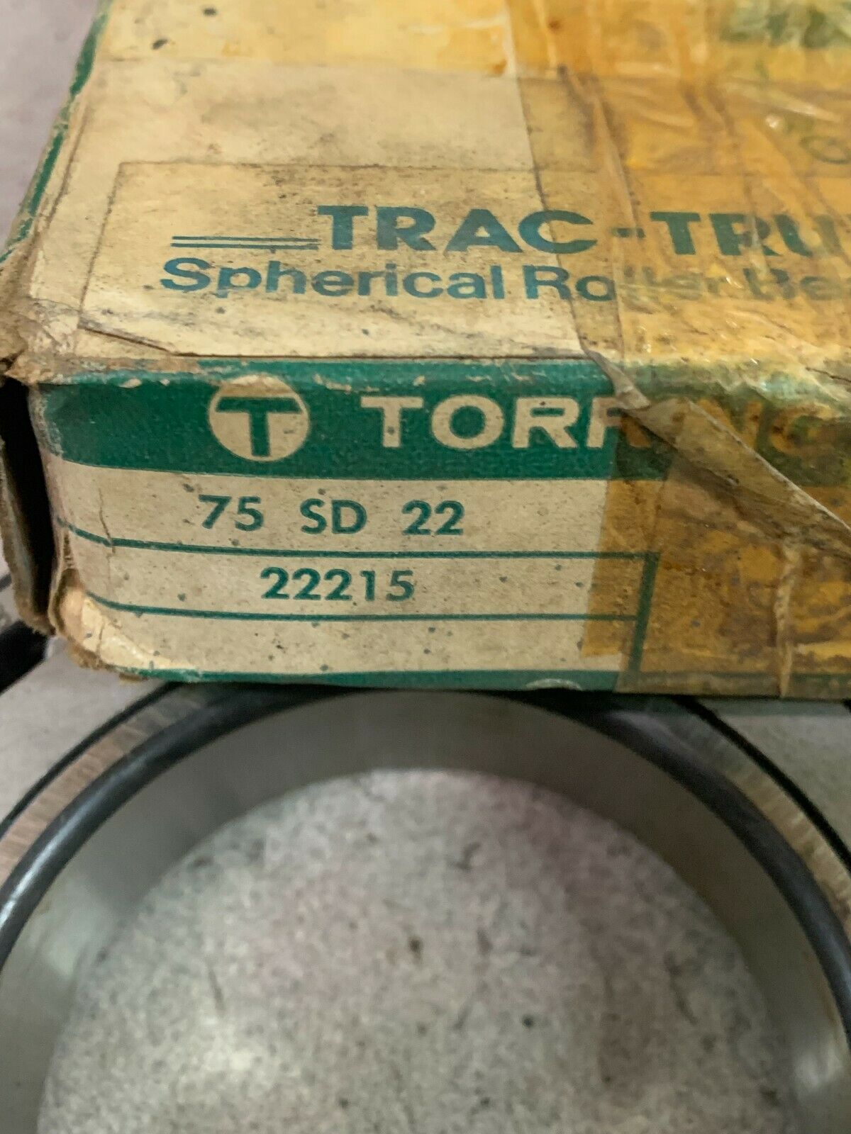 NEW IN BOX TORRINGTON 75 SD 22 ROLLER BEARING 22215W33CJC3