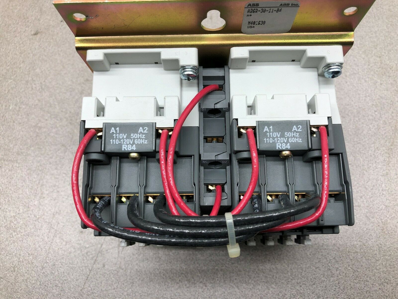 NEW IN BOX ABB A26 120 VAC REVERSING CONTACTORS A26R-30-11-84