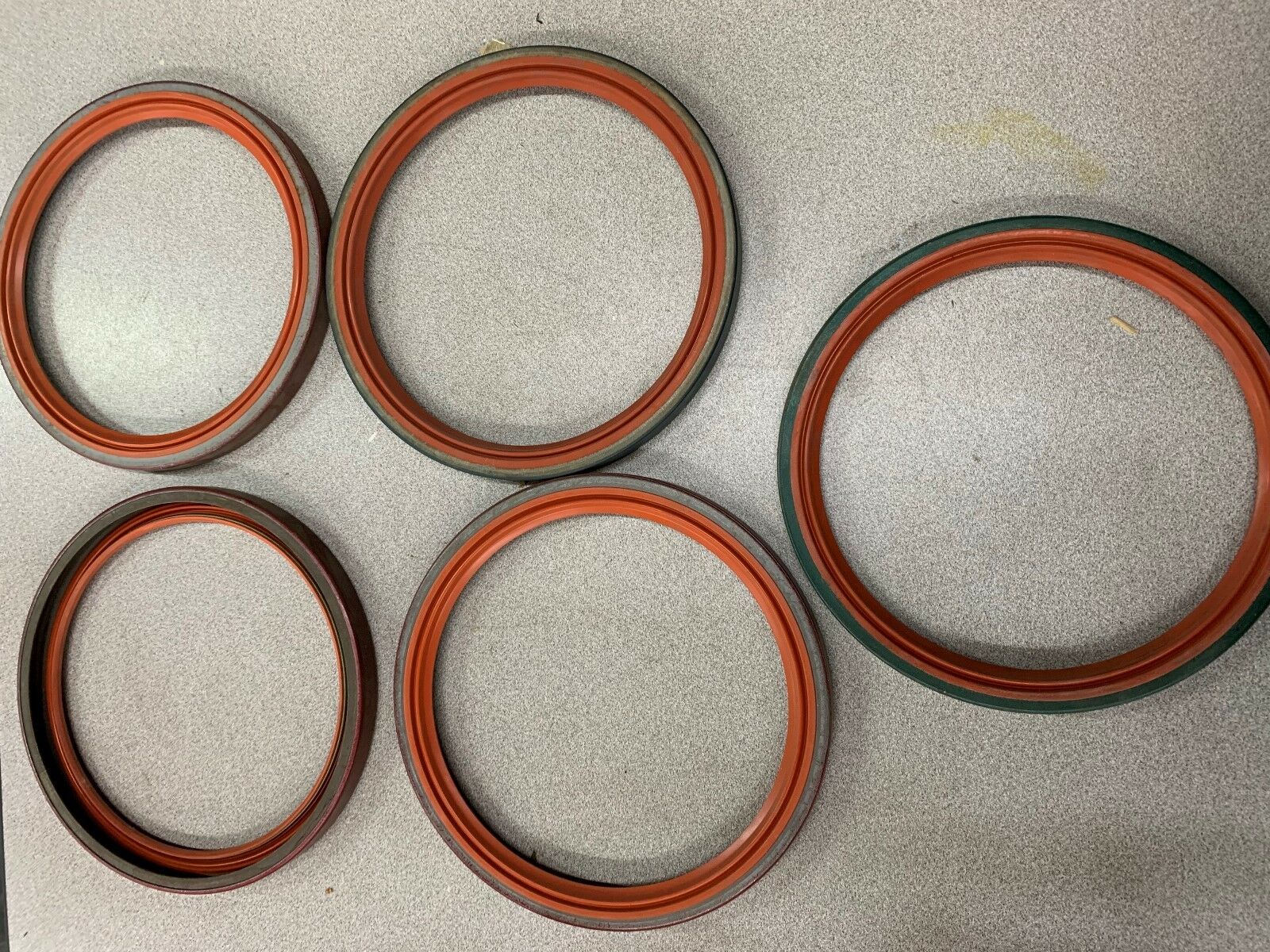 LOT OF 5 NEW NO BOX CATERPILLAR SEAL 5S9022