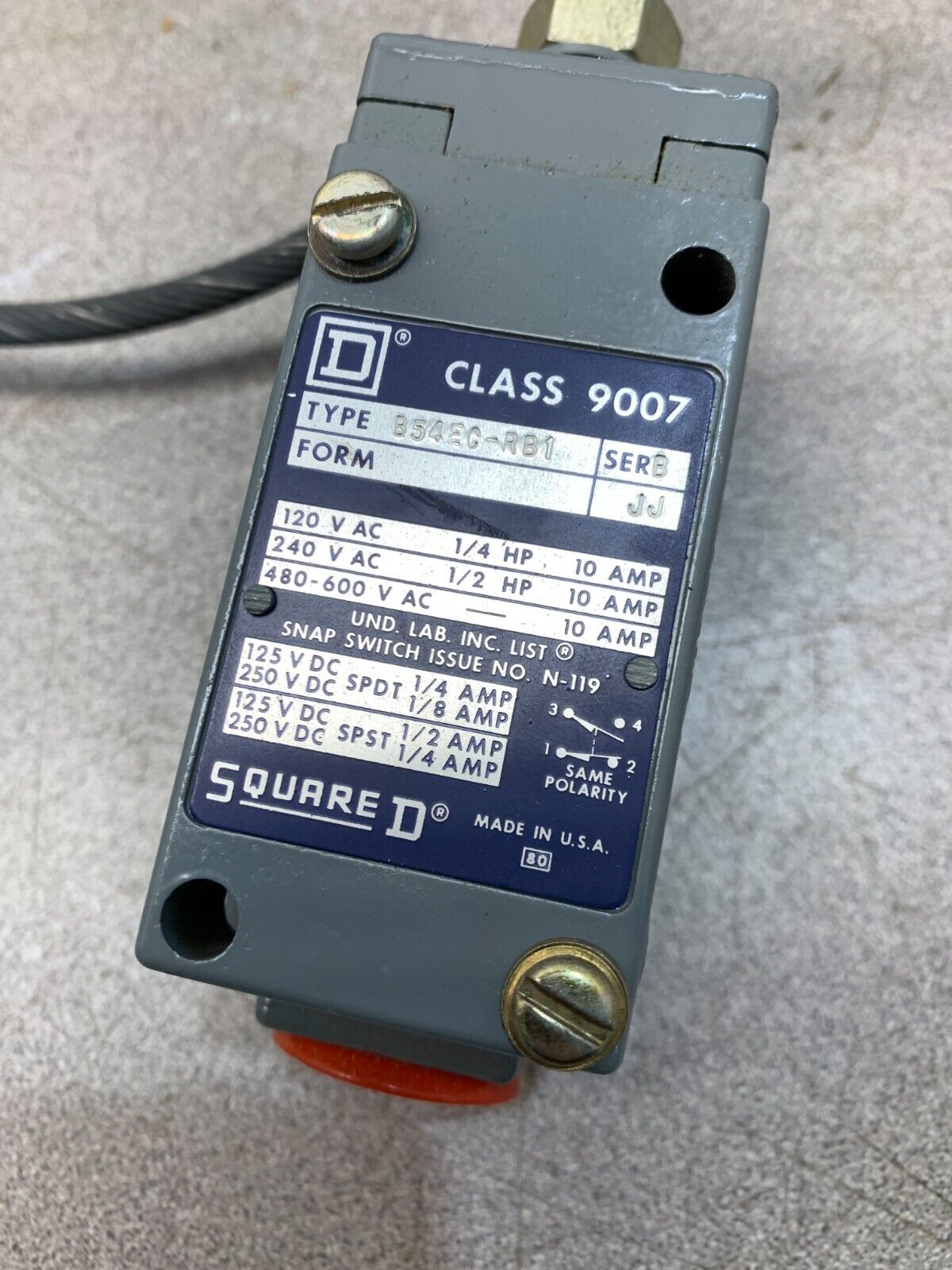 NEW IN BOX SQUARE D HEAVY DUTY LIMIT SWITCH 9007 B54ECRB1