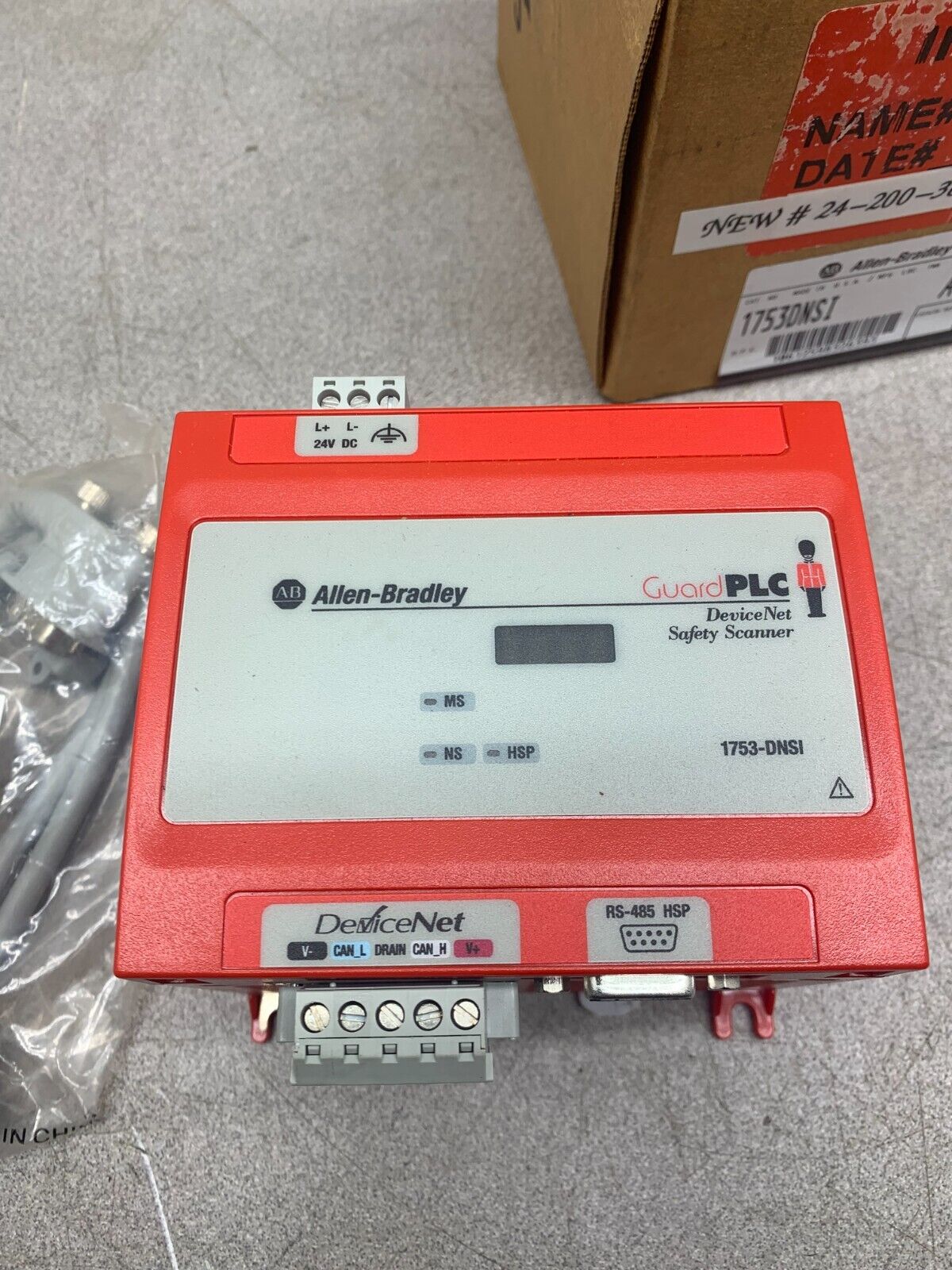 NEW ALLEN-BRADLEY DEVICENET SAFETY SCANNER 1753-DNSI SERIES A