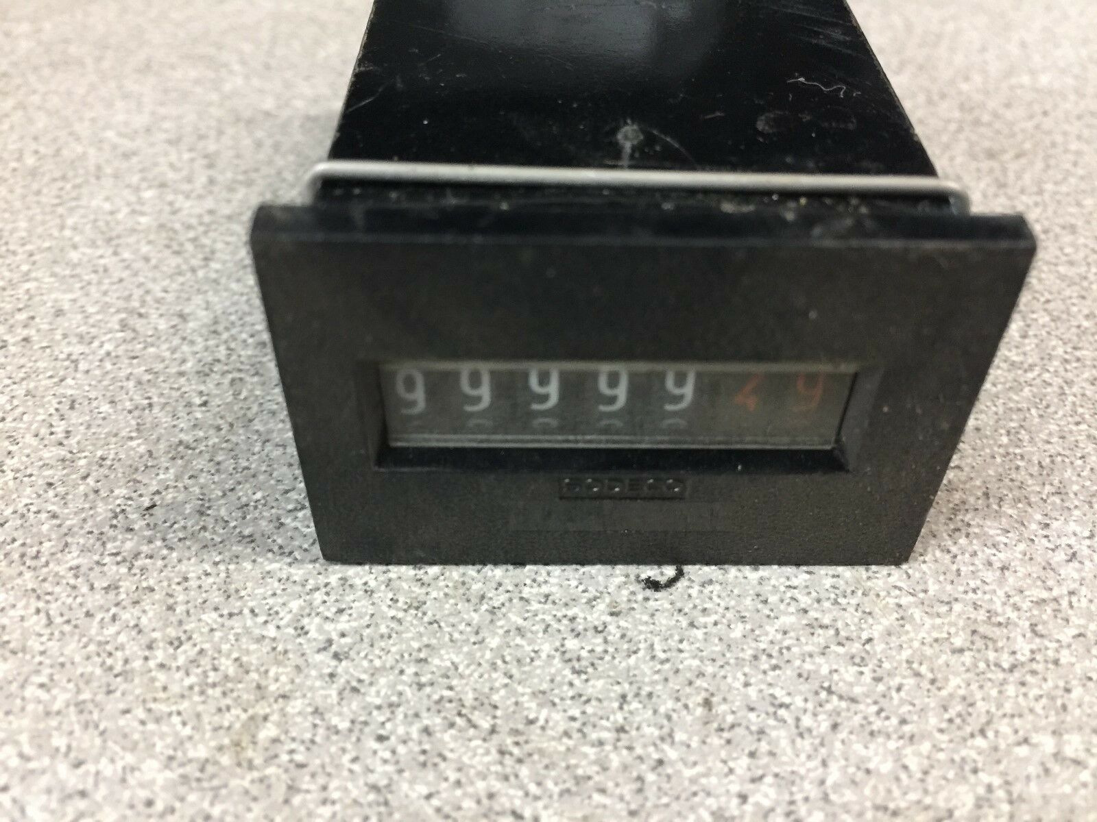 USED SODECO 7DIGIT INPULSE 12VDC COUNTER 8435