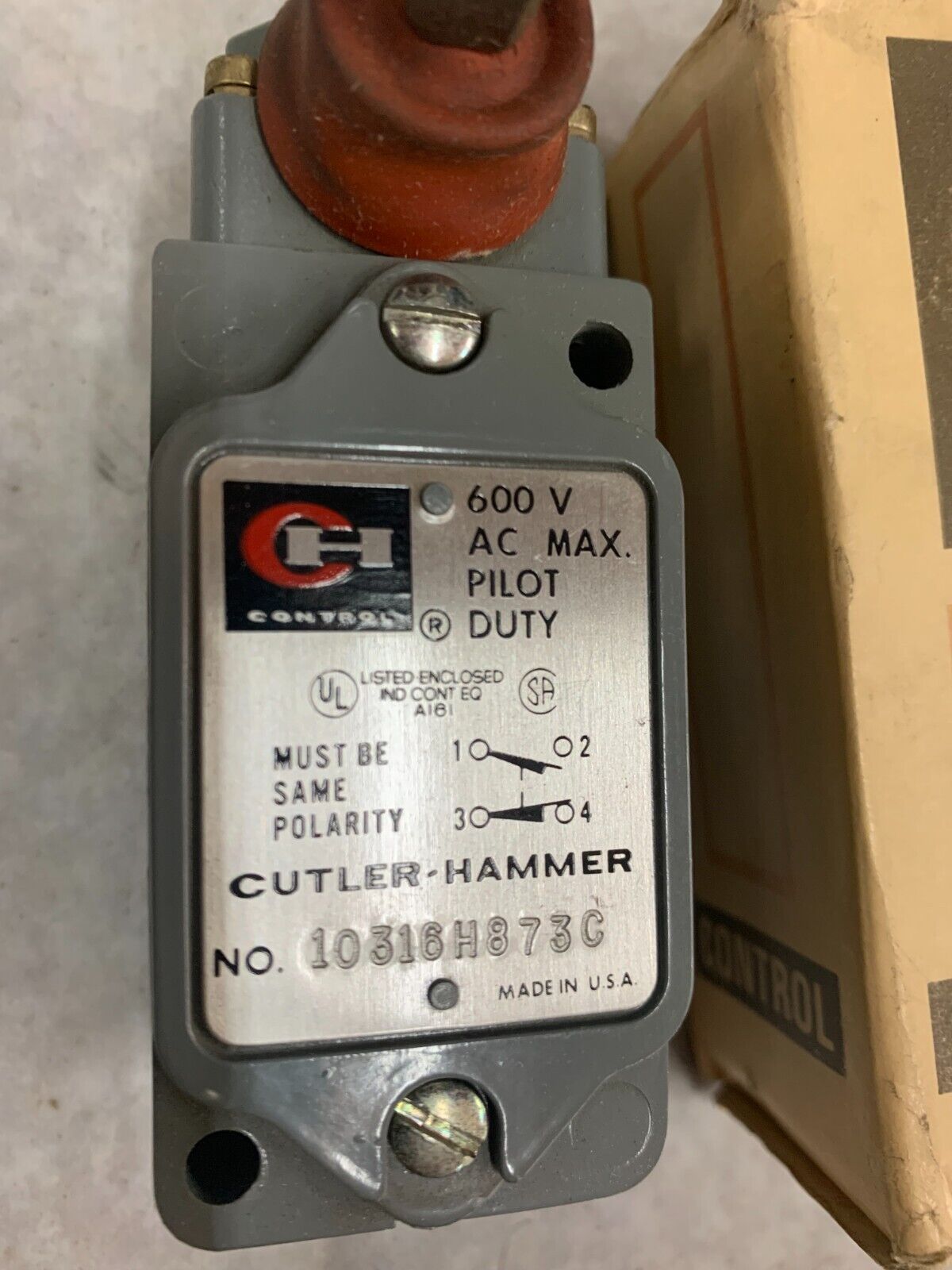 NEW IN BOX CUTLER-HAMMER 600V. LIMIT SWITCH 10316H873C