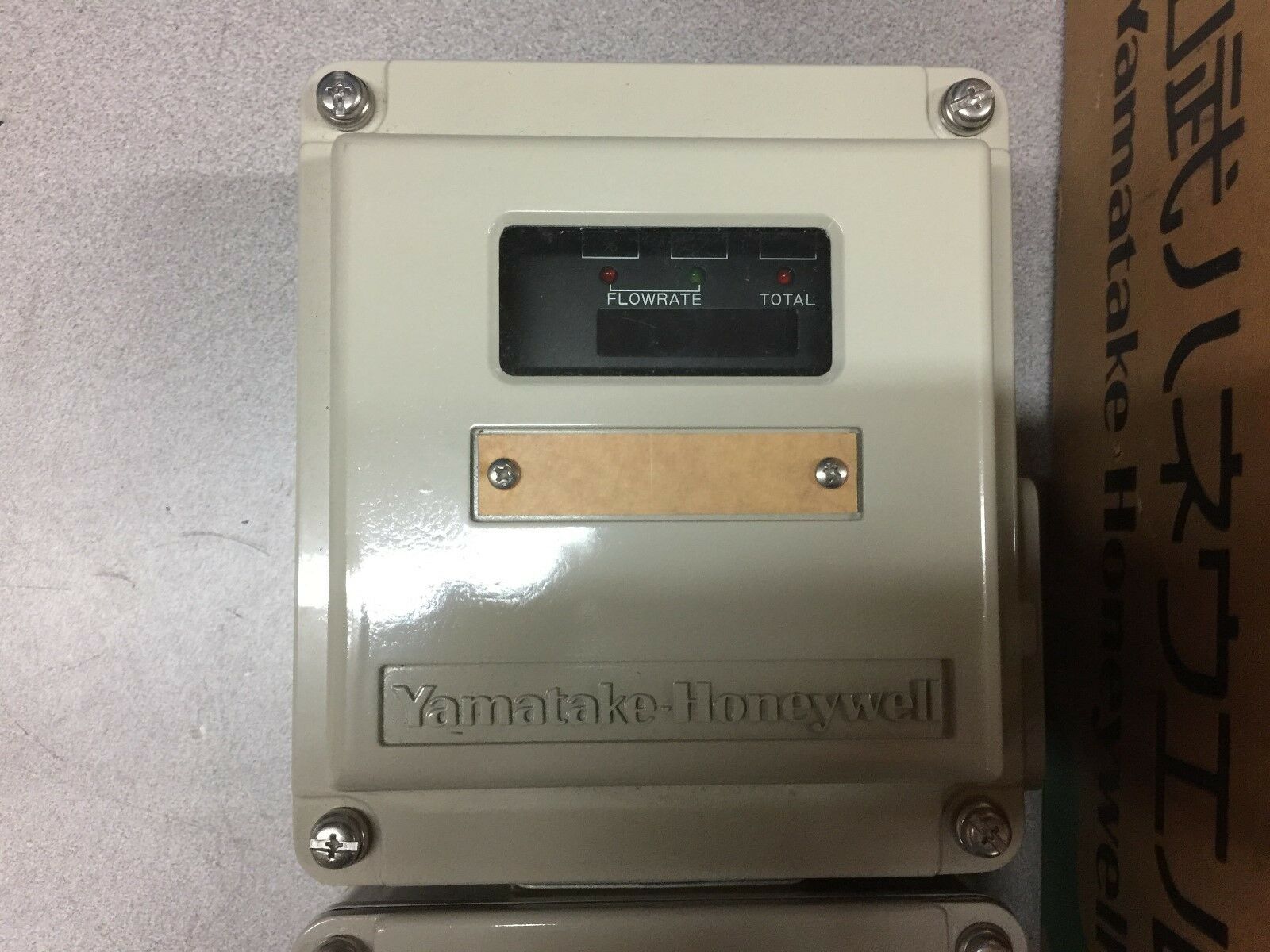 NEW IN BOX YAMATAKE HONEYWELL FLOW METER KIX18B-E12X2SY-XXX0XXX