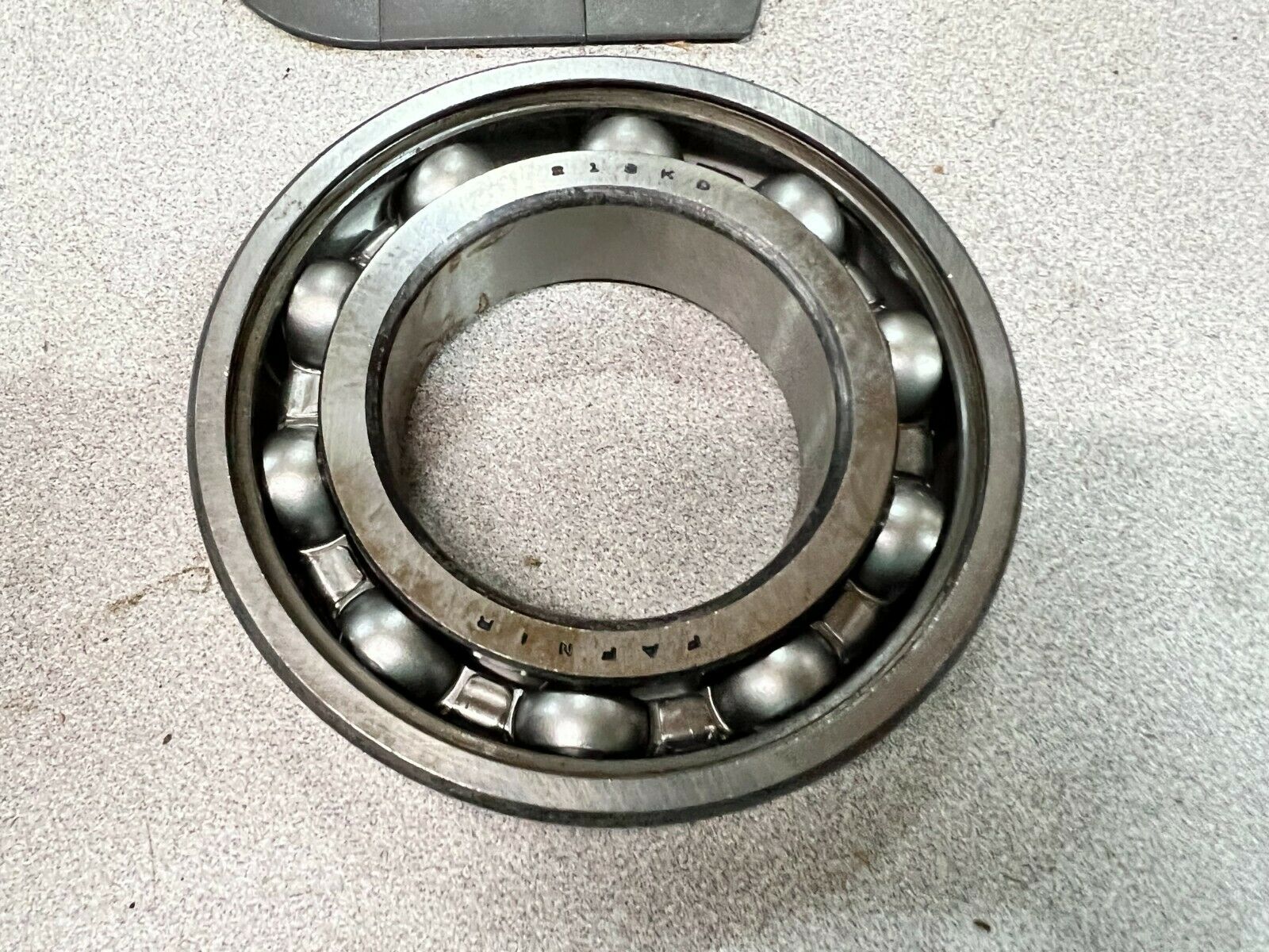 NEW IN BOX FAFNIR ROLLER BEARING 213KD