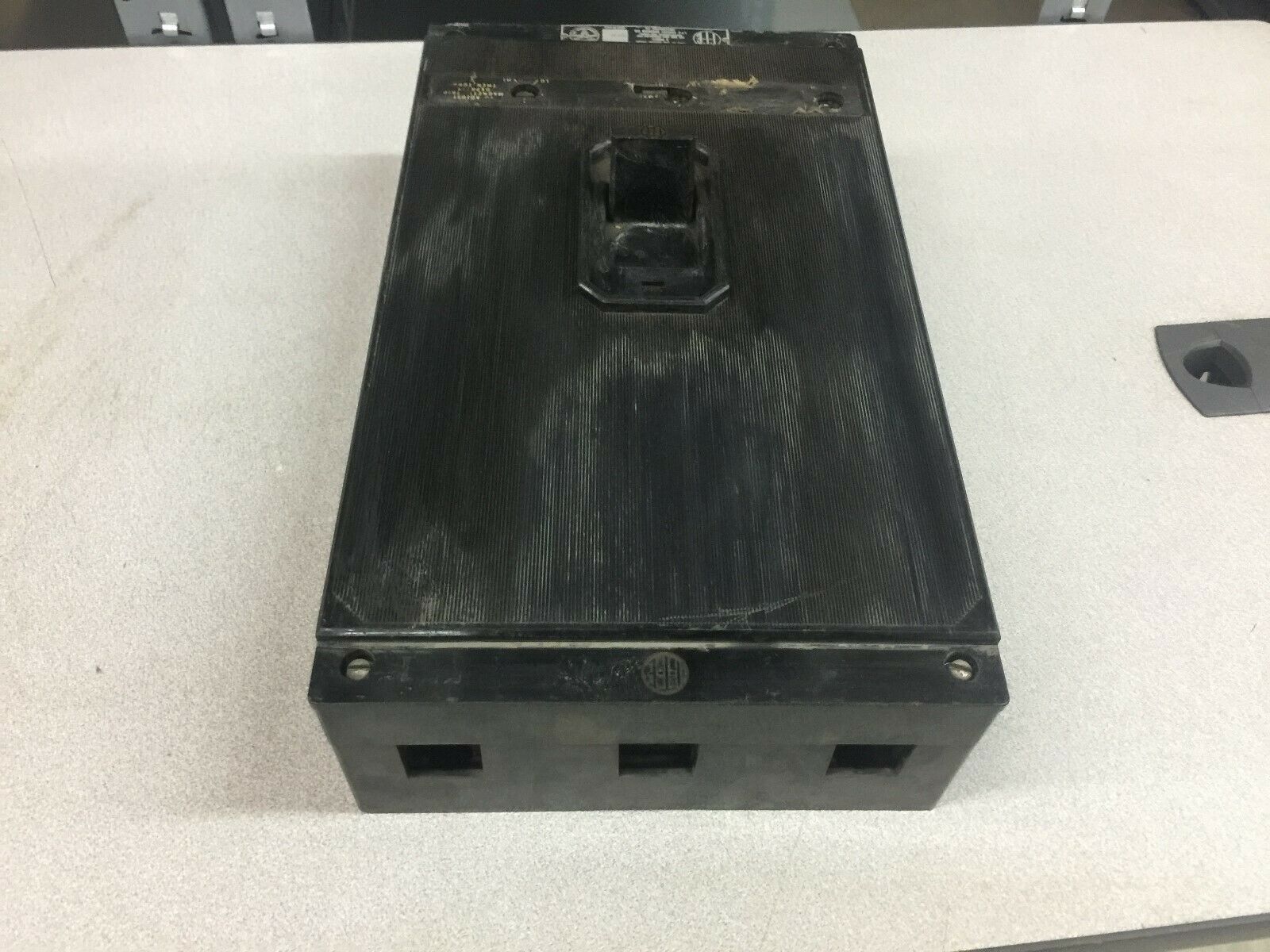 USED ITE 225AMP 3POLE 600VAC BREAKER ET7004