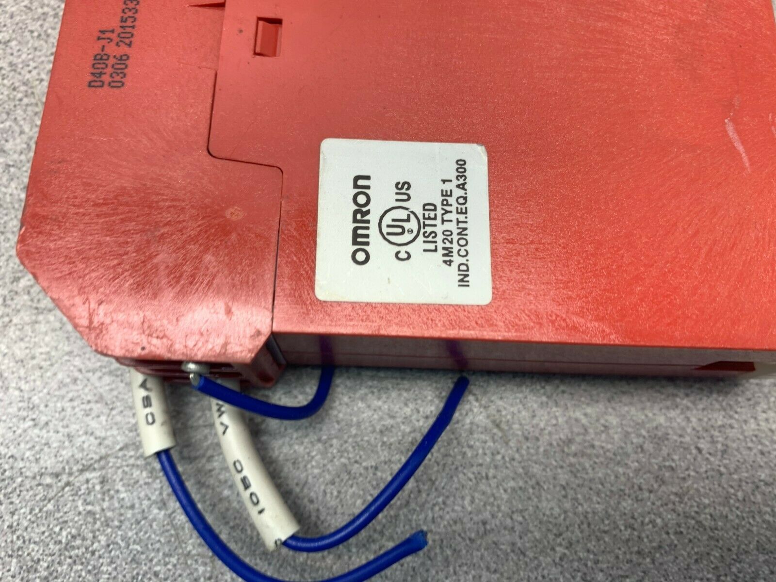 USED OMRON RELAY D40B-J1