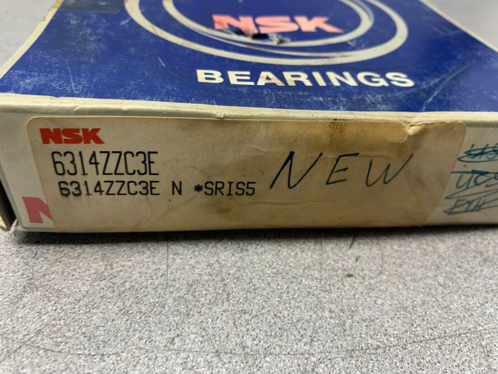 NEW IN BOX NSK BALL BEARING 6314ZZC3E