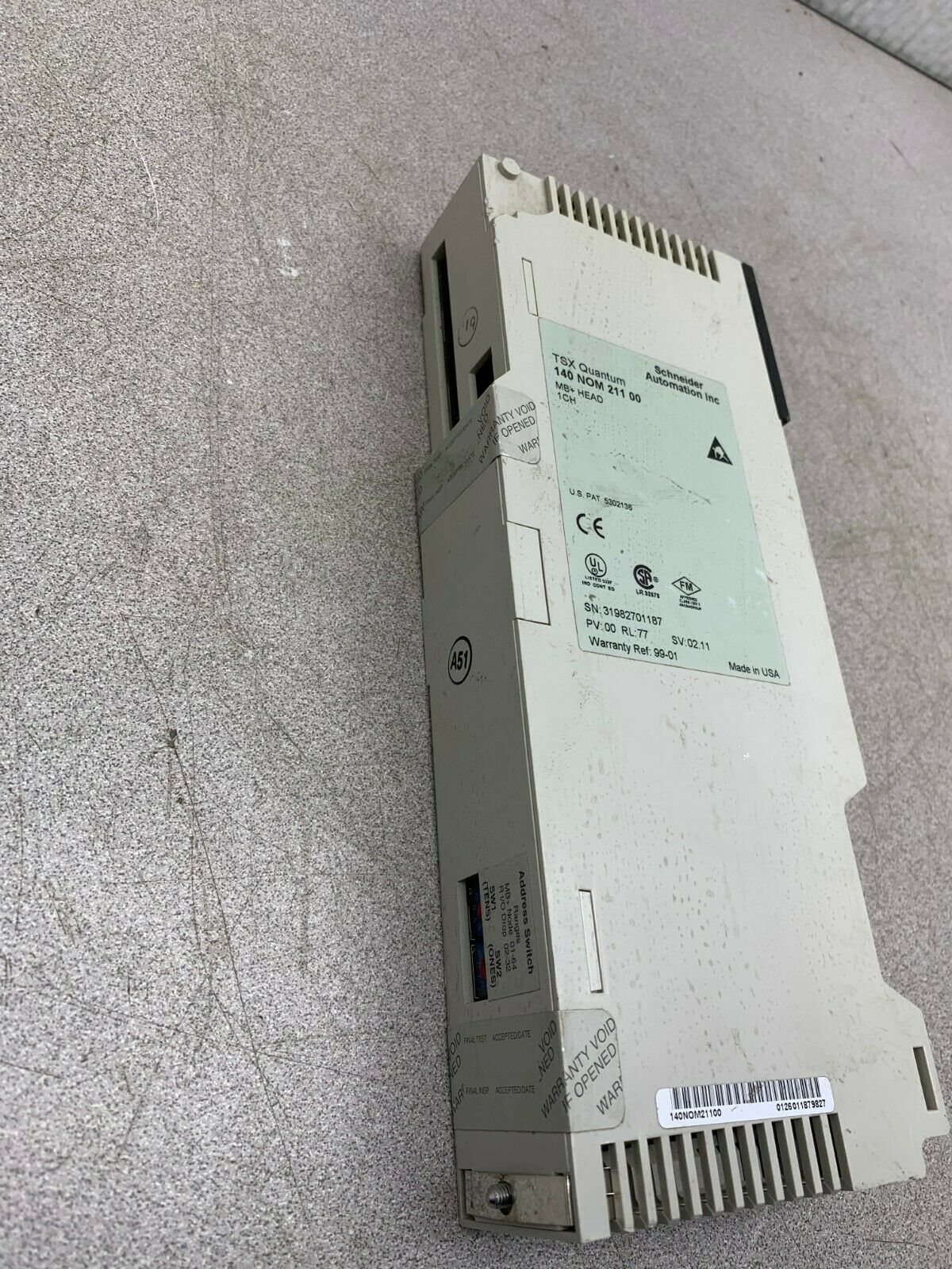 USED SCHNEIDER AUTOMATION TSX QUANTUM MODULE 140 NOM 211 00 *MISSING DOOR*