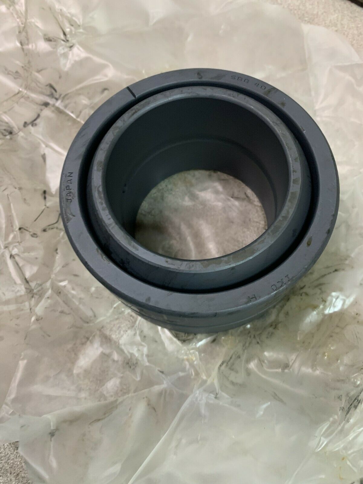 NEW IN BOX IKO SPHERICAL PLAIN BEARING SBB 40