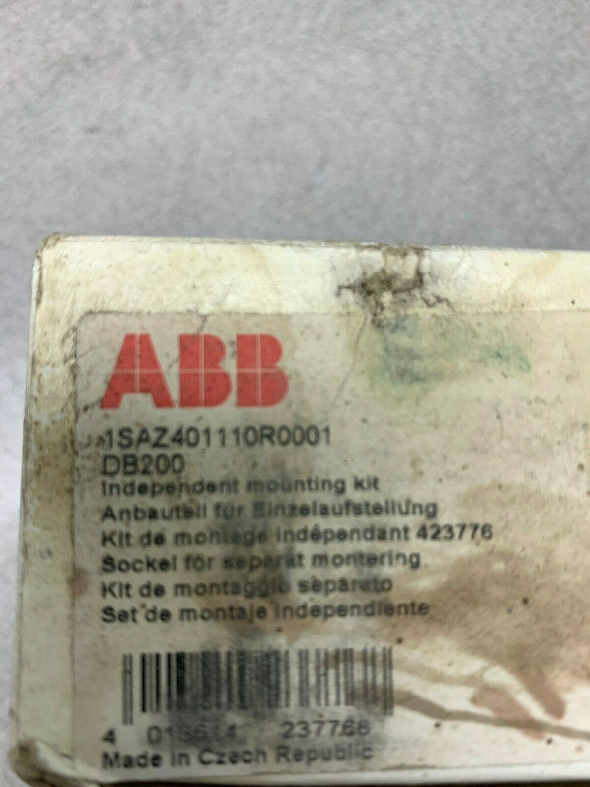 NEW IN BOX ABB MOUNTING KIT 1SAZ401110R0001