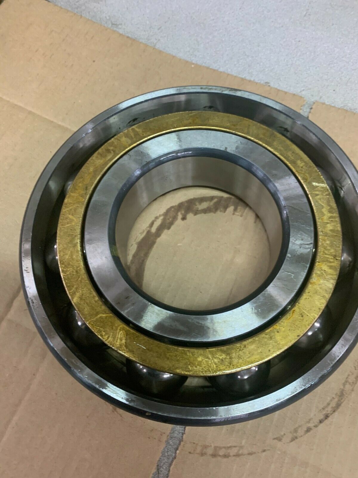 NEW NO BOX SKF SPHERICAL ROLLER BEARING 7320 G2