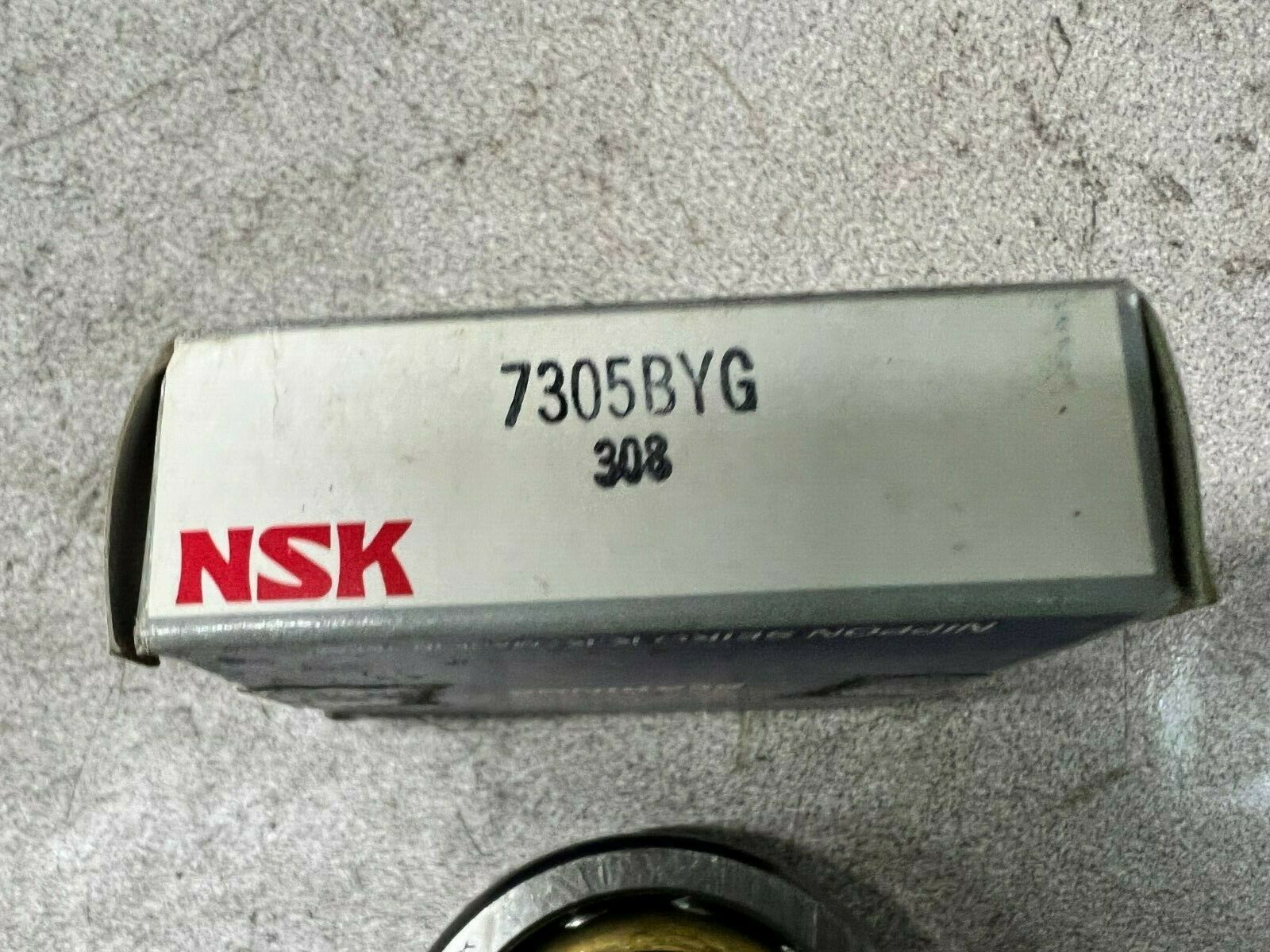 NEW IN BOX NSK 7305B BALL BEARING 7305BYG