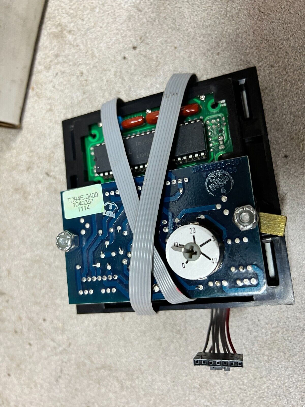 NEW IN BOX MAXITROL REMOTE SELECTOR D94E-0409