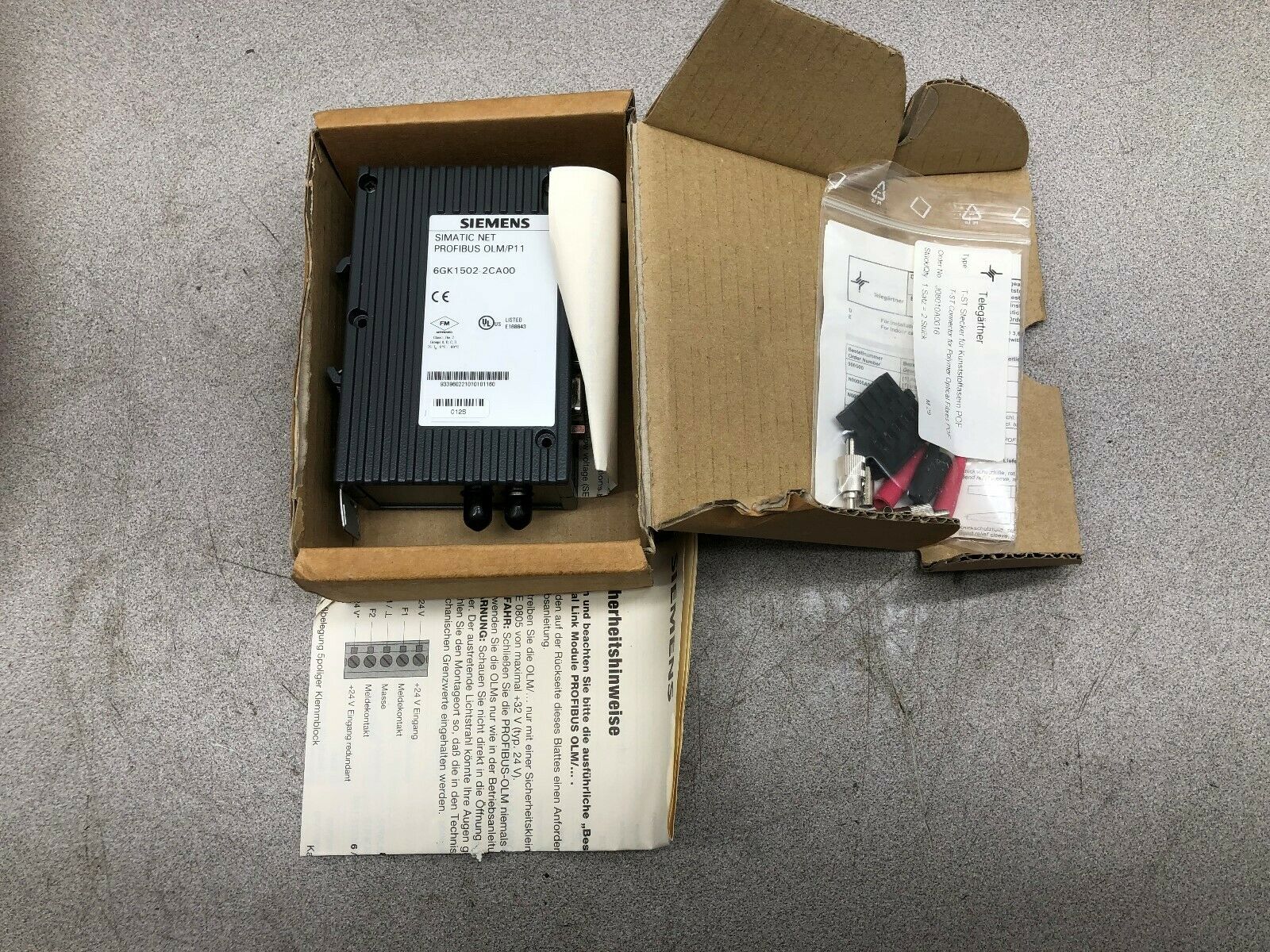 NEW IN BOX SIEMENS OLM/P11 SIMATI NET PROFIBUS  6GK1502-2CA00