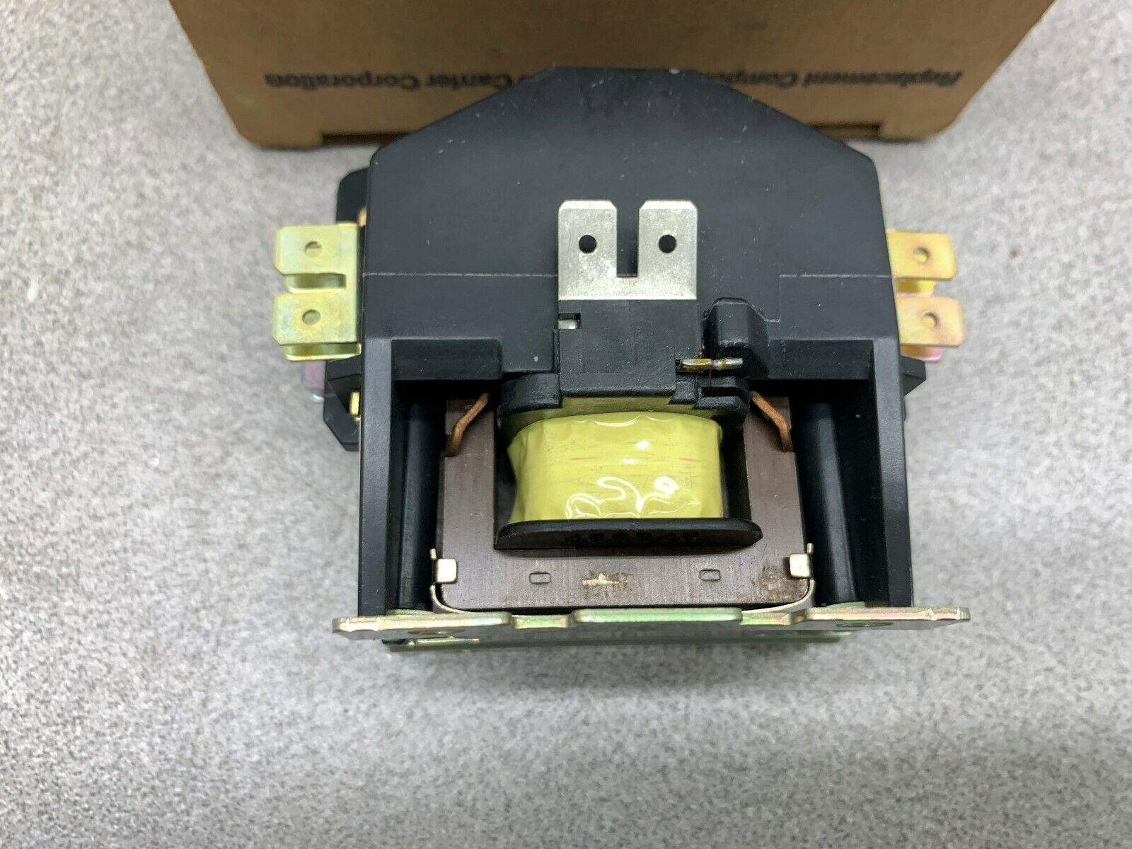 NEW IN BOX REPLACEMENT COMPONENTS DIVISION CONTACTOR HN 52KC 052