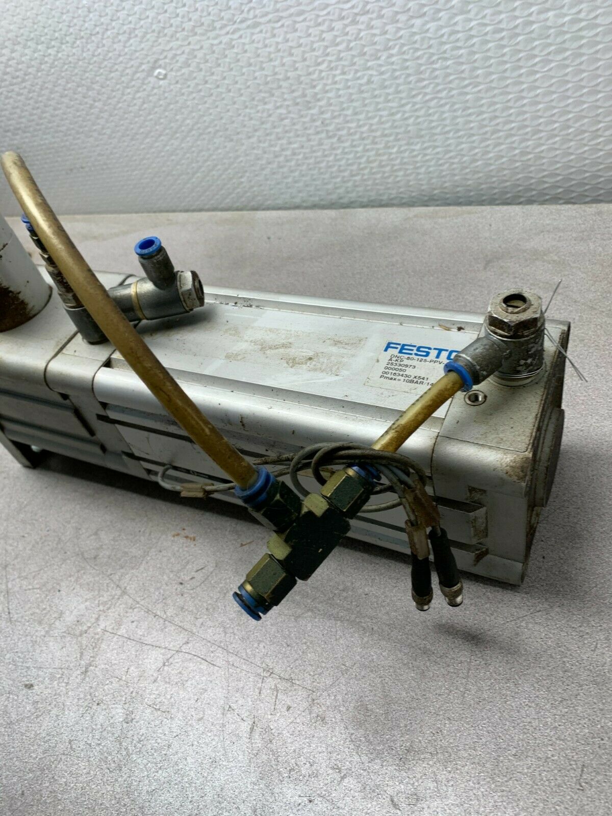 USED FESTO PNEUMATIC CYLINDER DNC-80-125-PPV-A-KP