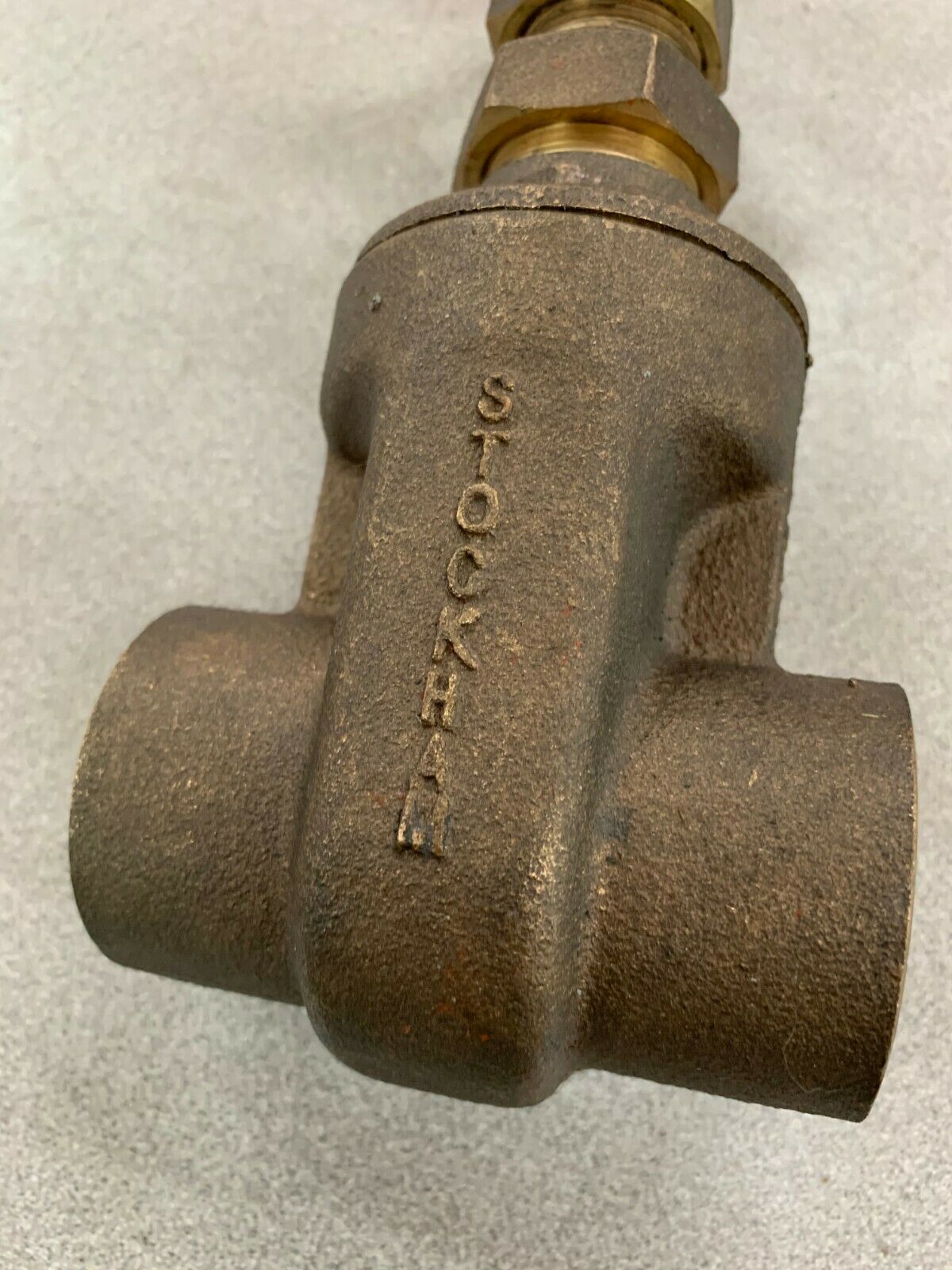 NEW STOCKHAM B-104 BRONZE GATE VALVE 1-1/2" 125S 200 0WP