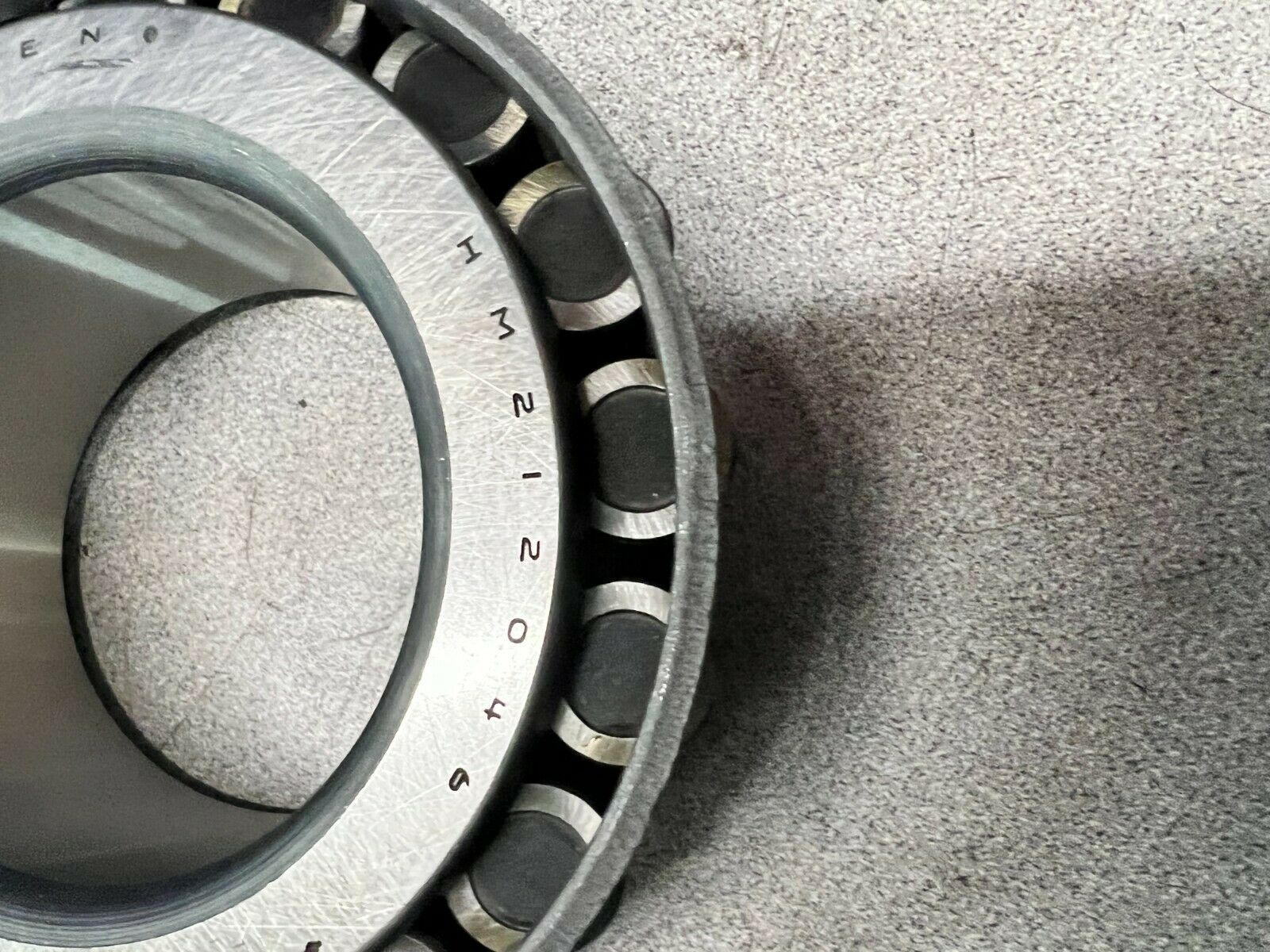 NEW IN BOX TIMKEN ROLLER BEARING HM212046