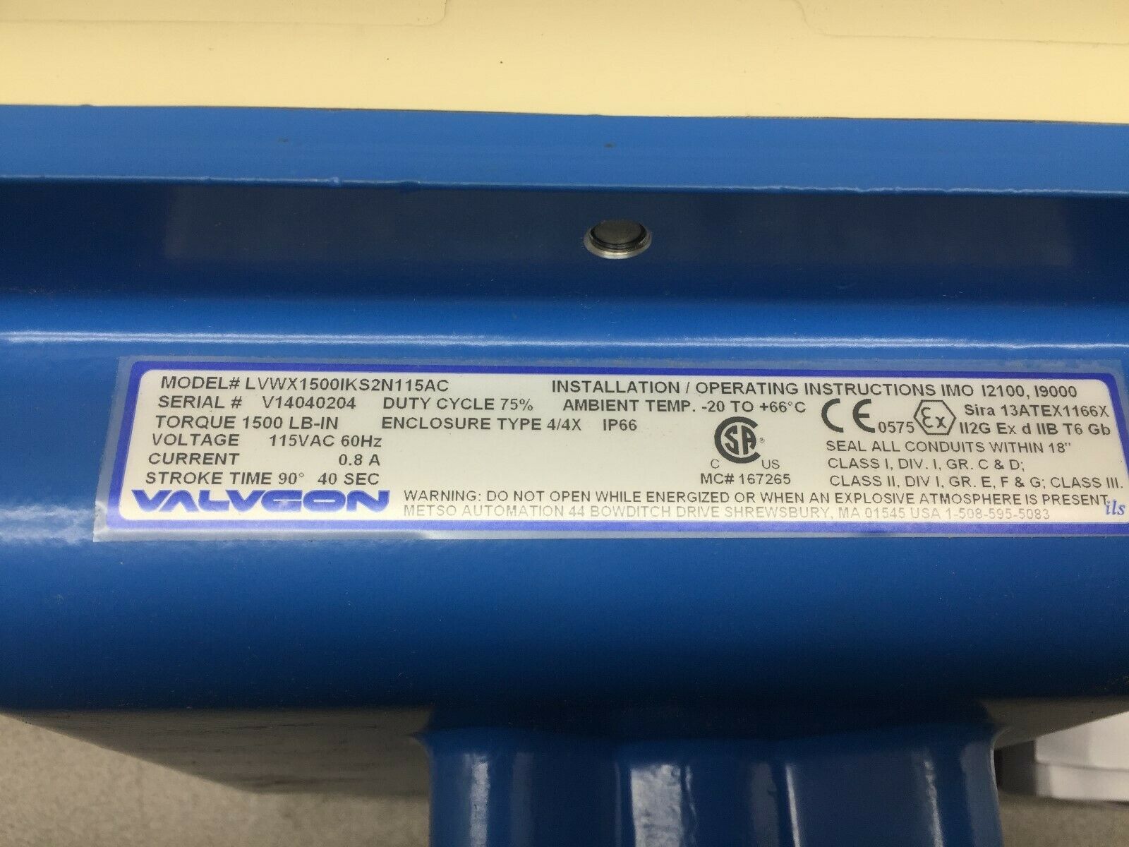 NEW IN BOX VALVCON 115VAC 1500IN LB VALVE ACTUATOR LVWX1500IKS2N115AC