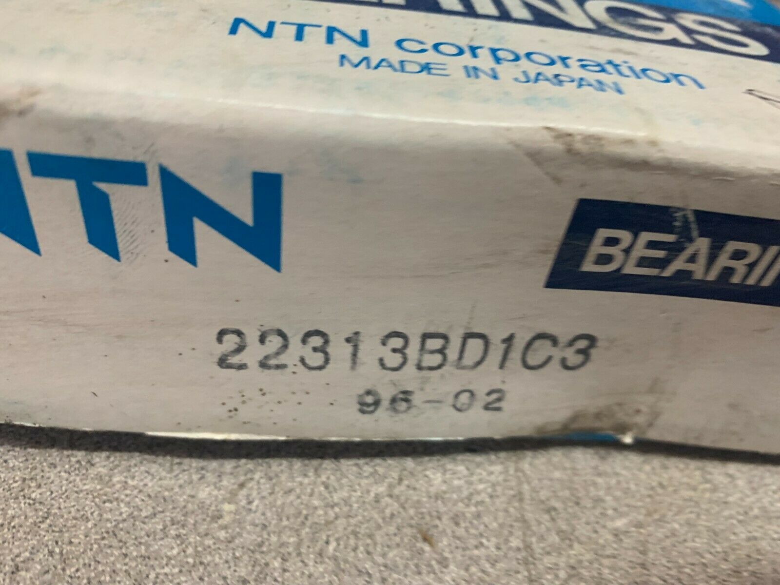 NEW IN BOX NTN ROLLER BEARING 22313BD1C3