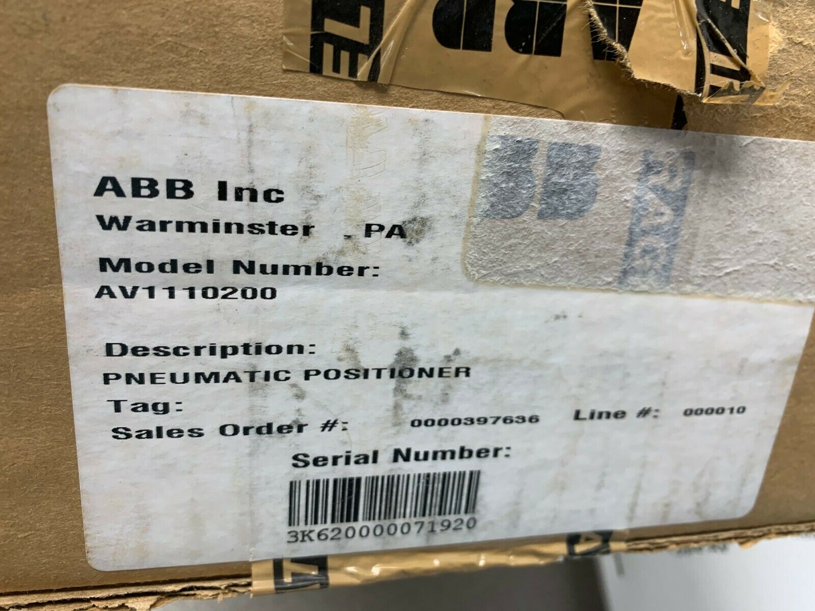 NEW IN BOX ABB PNEUMATIC POSITIONER AV1110200