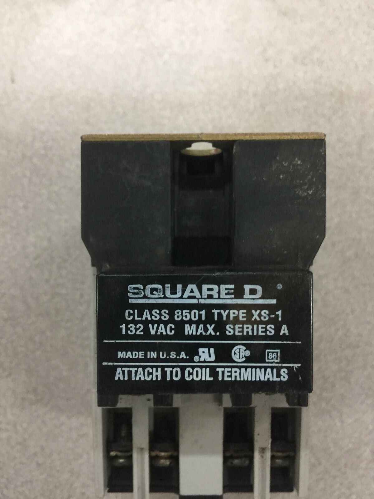 USED SQUARE D CONTROL RELAY CLASS 8501 TYPE XB-40