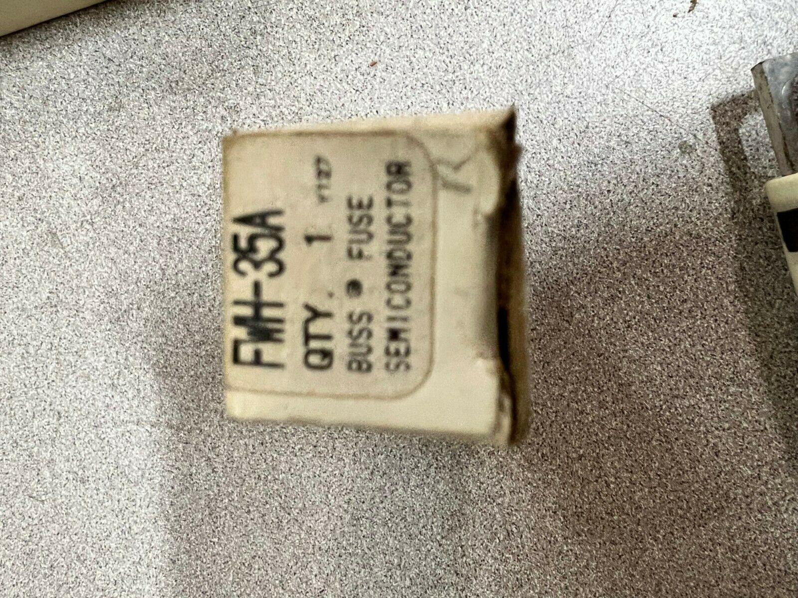 NEW IN BOX BUSS FUSE FWH-35A