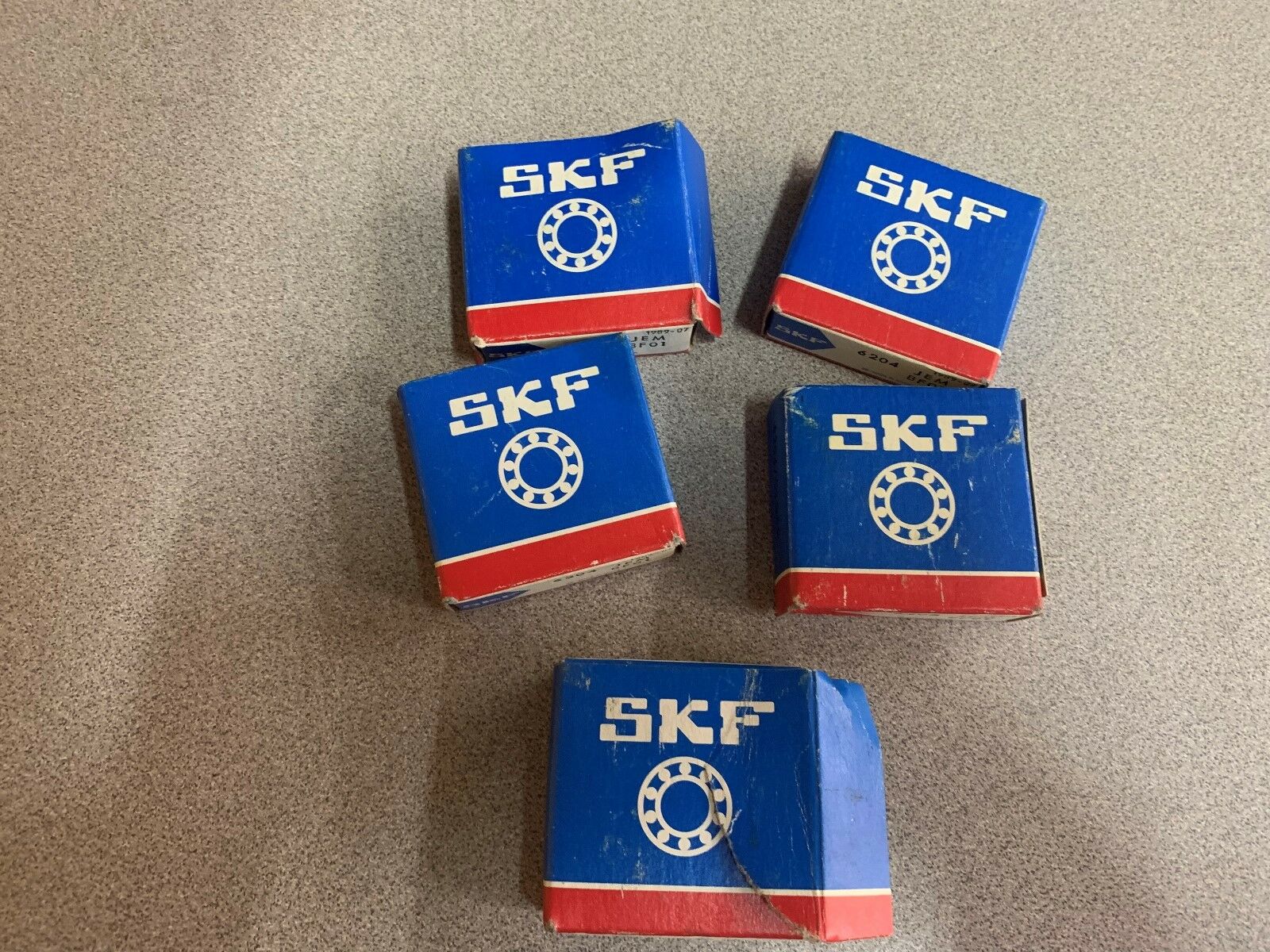 LOT OF 5 NEW IN BOX SKF BEARING 6204 JEM BF01