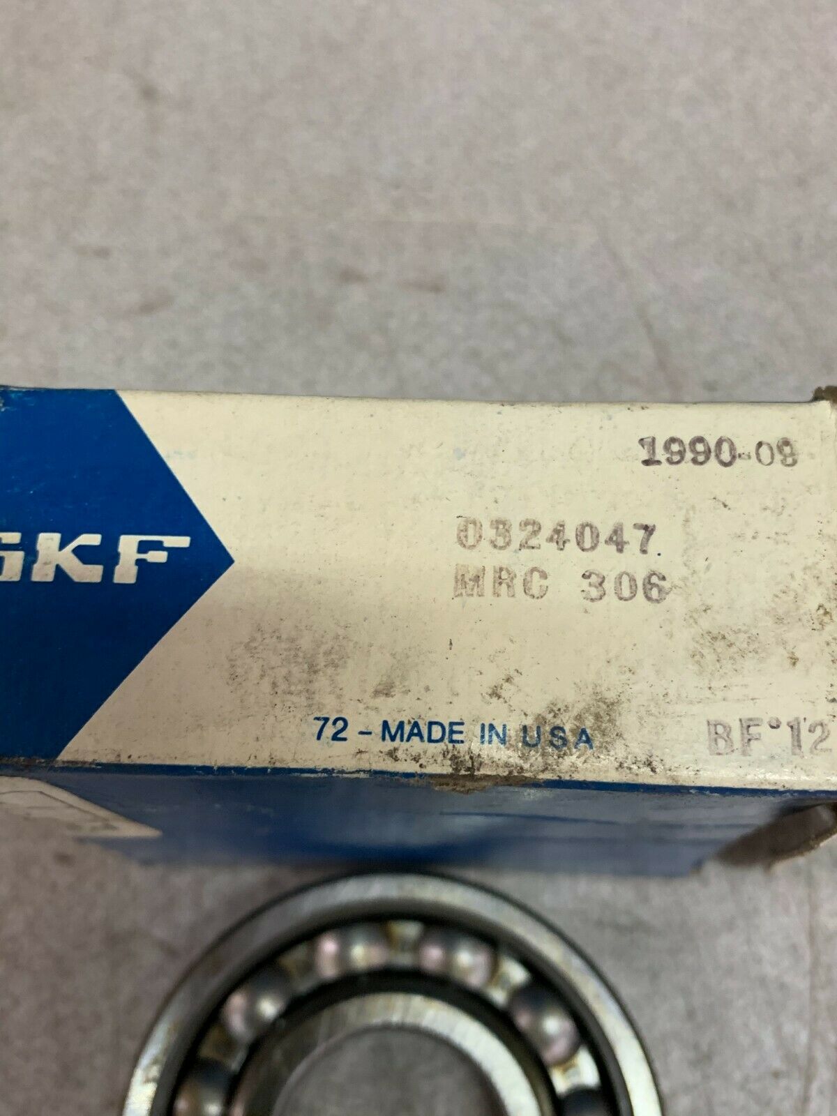 NEW IN BOX SKF MRC 0324047 ROLLER BEARING 306M