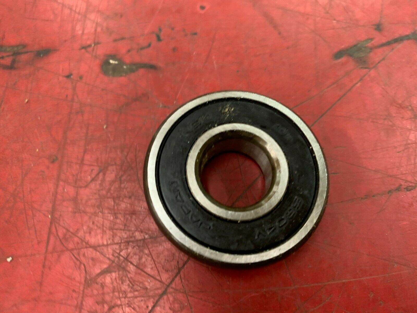 NEW NO BOX NSK BEARING 6304V