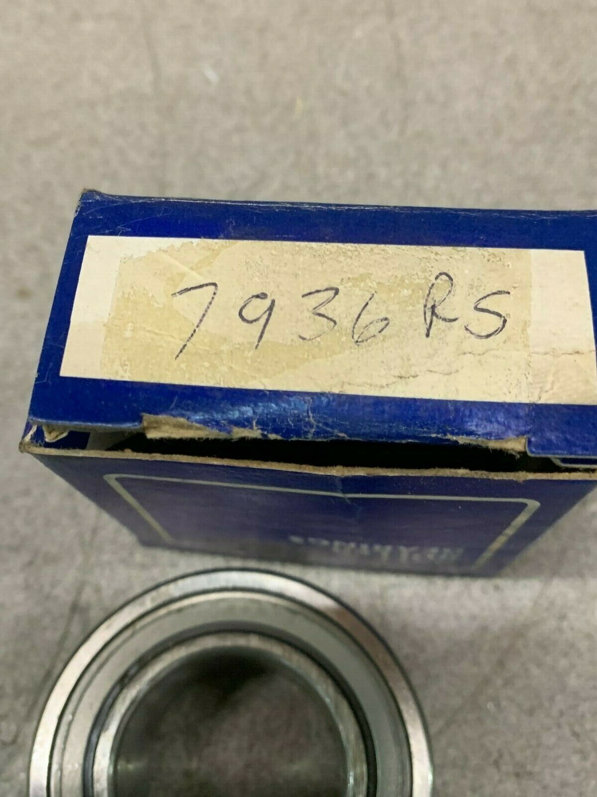 NEW IN BOX PEER ROLLER BEARING 7936RS