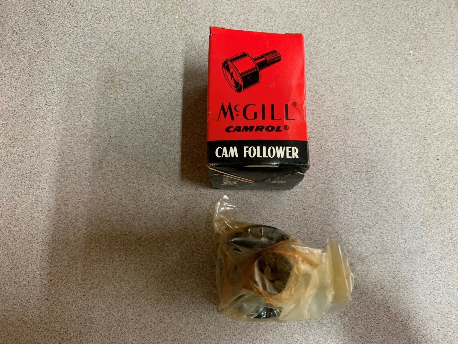 NEW IN BOX MCGILL CAM FOLLOWER CCF 1 7/8 SB