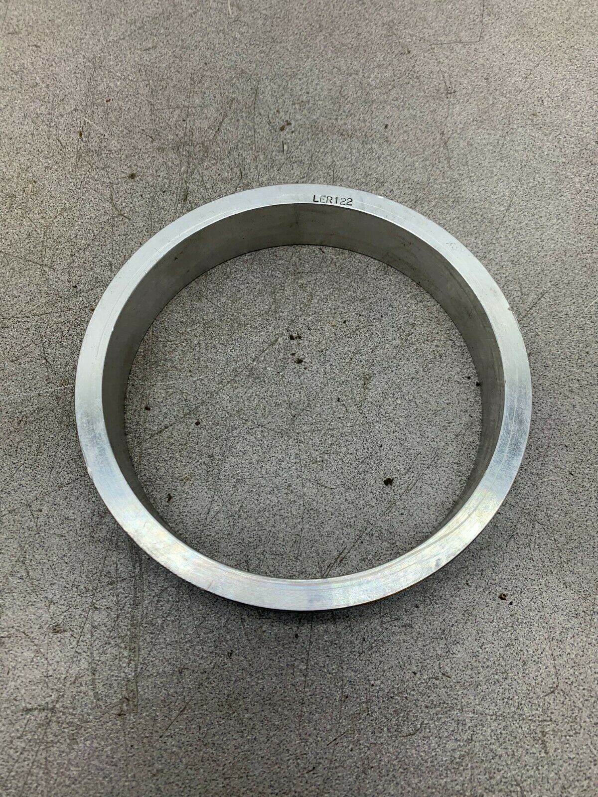 NEW SKF PILLOW BLOCK BEARING SEAL LER122