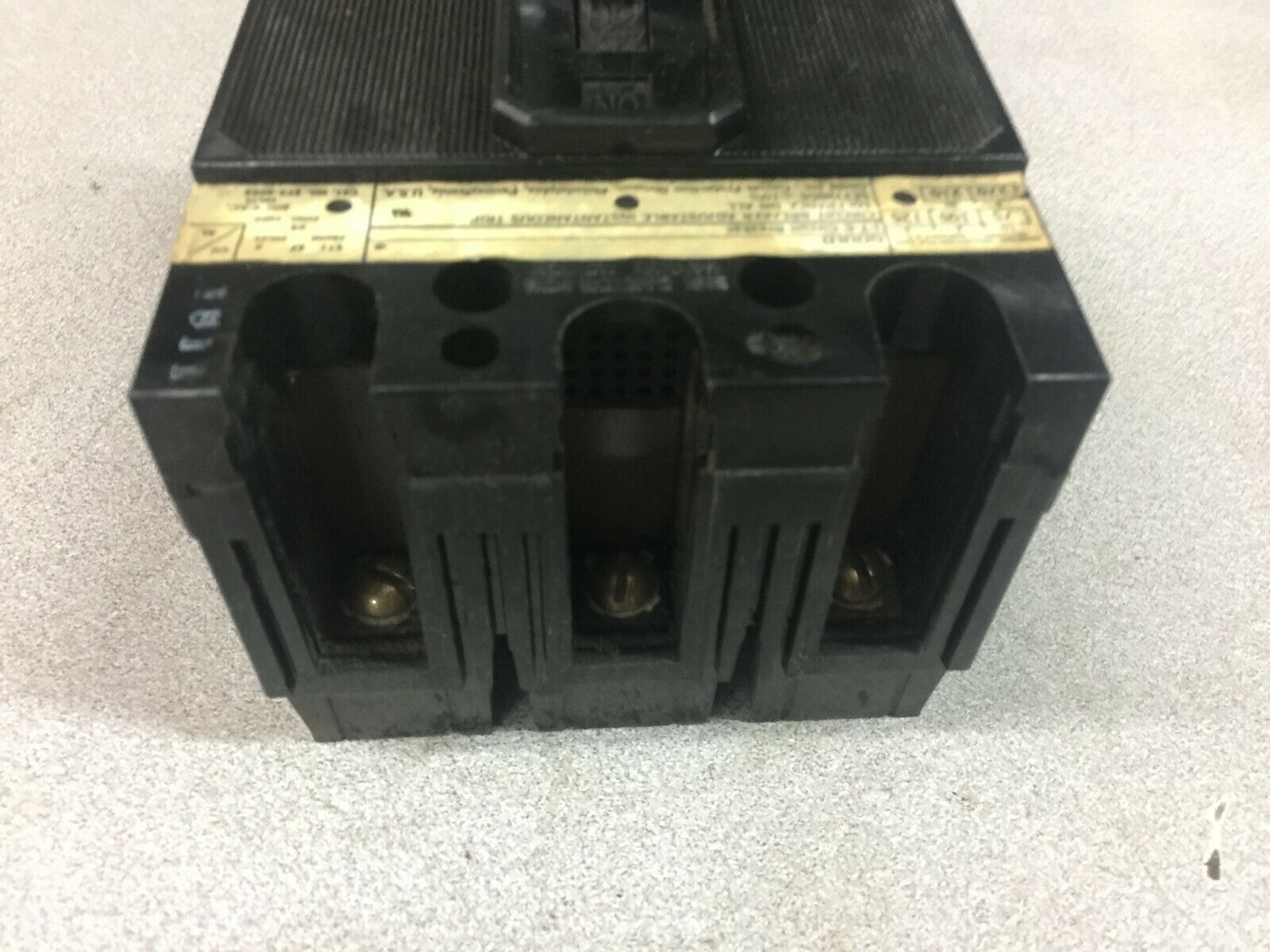 NEW IN BOX GOULD 25 AMP 3 POLE 600 VAC BREAKER EF3-A025