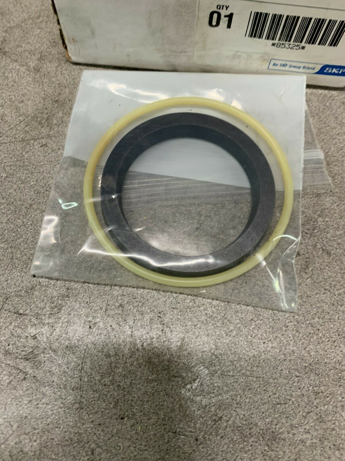 NEW IN BOX LINCOLN GLAND SEAL KIT 85325