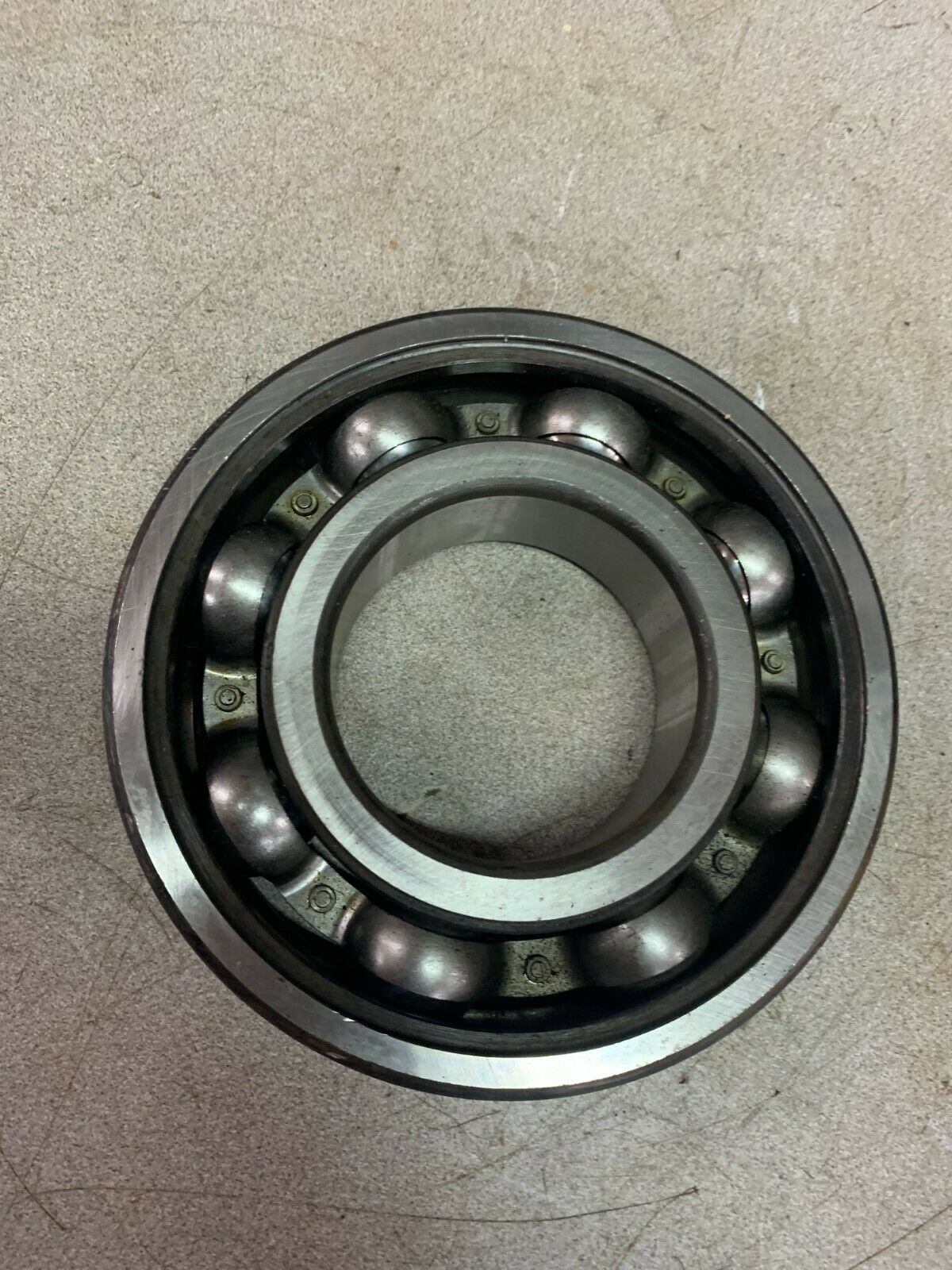 NEW NO BOX BCA ROLLER BEARING 315