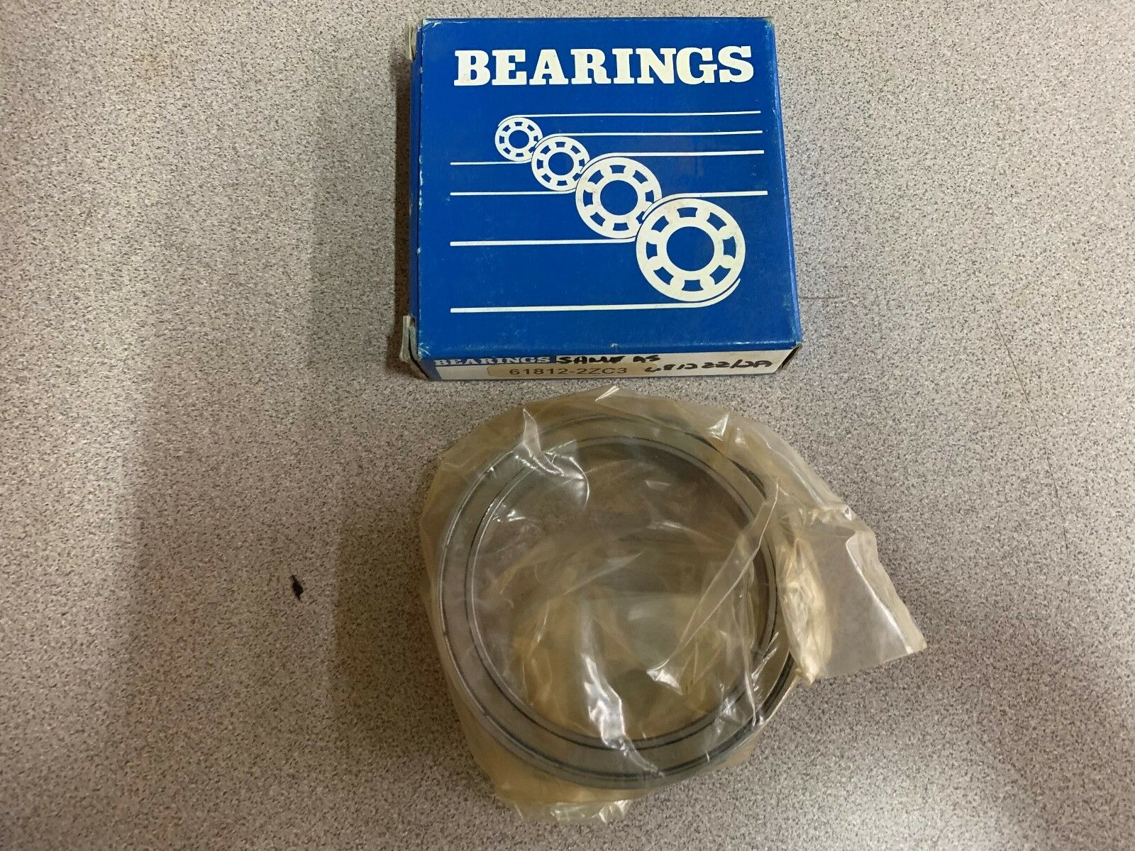 NEW IN BOX NACHI BEARING 61812-2ZC3