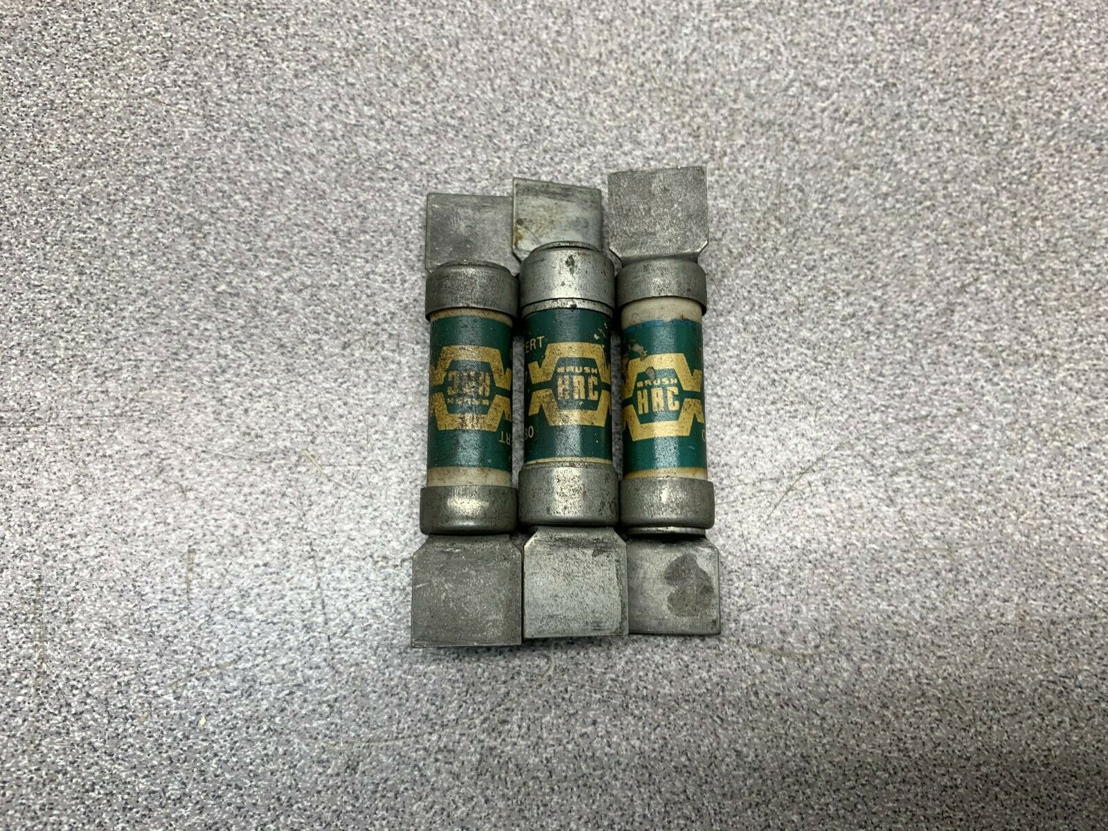 LOT OF 3 NEW NO BOX HRC BS88.67 FUSE TYPE F06