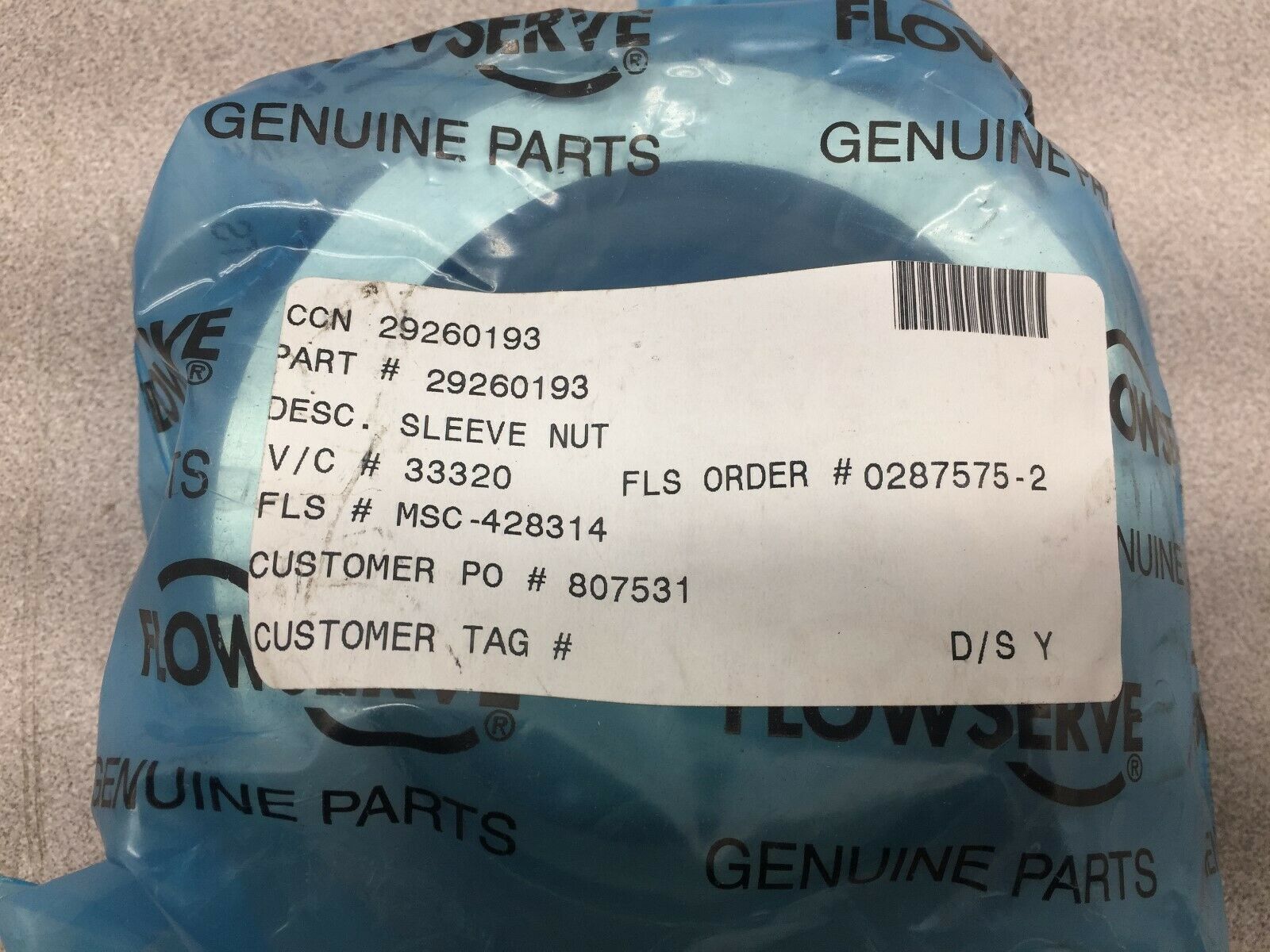 NEW NO BOX FLOWSERVE SLEEVE NUT 29260193