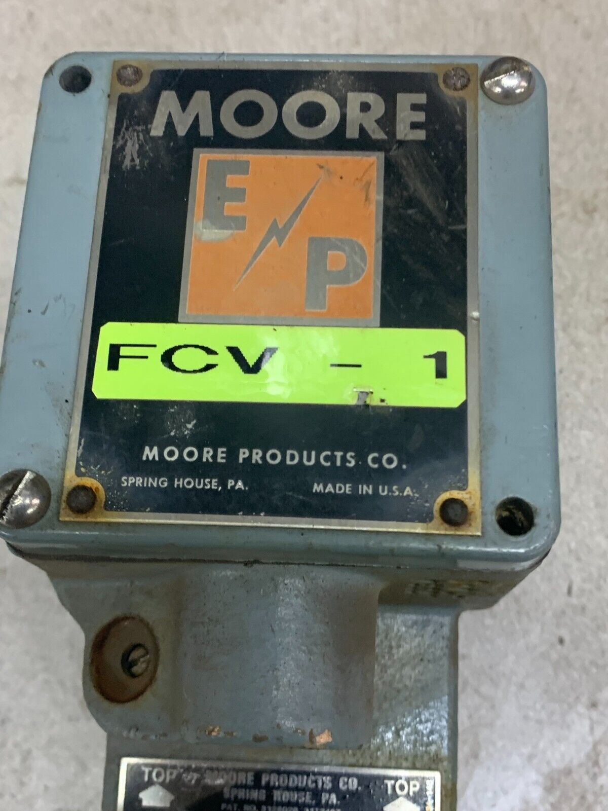 USED MOORE ELECTRIC PRESSURE TRANSDUCER 77-16