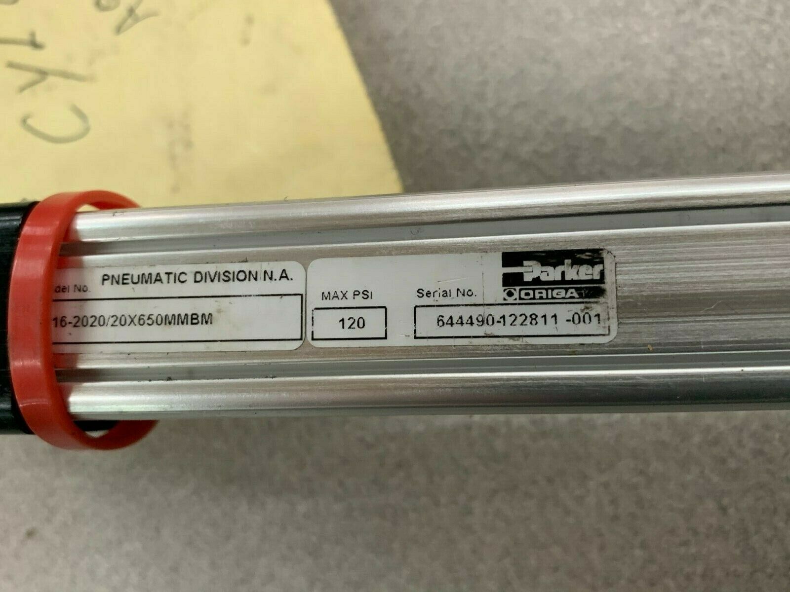 NEW NO BOX PARKER PNEUMATIC RODLESS CYLINDER 16-2020/20X650MMBM