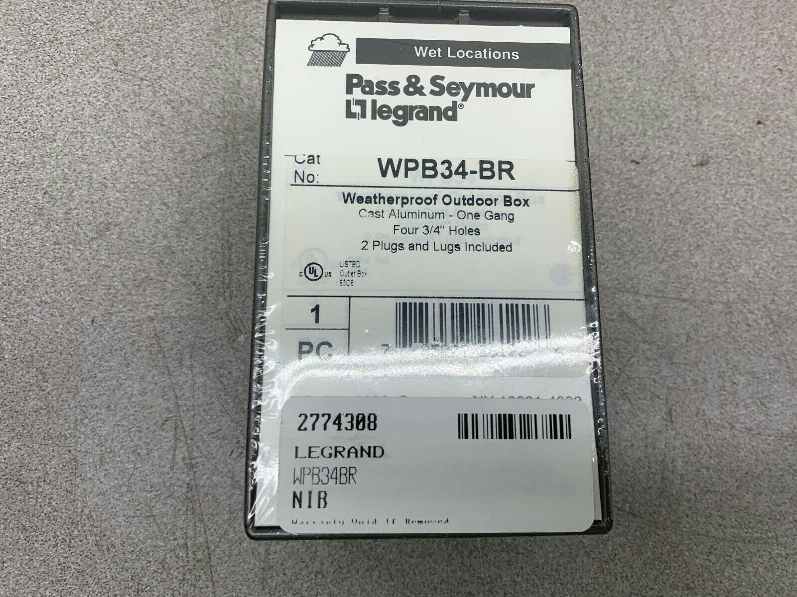 LOT OF 2 NEW  NO BOX PASS & SEYMOUR WEATHERPROOF OUTDOOR BOX WPB34-BR