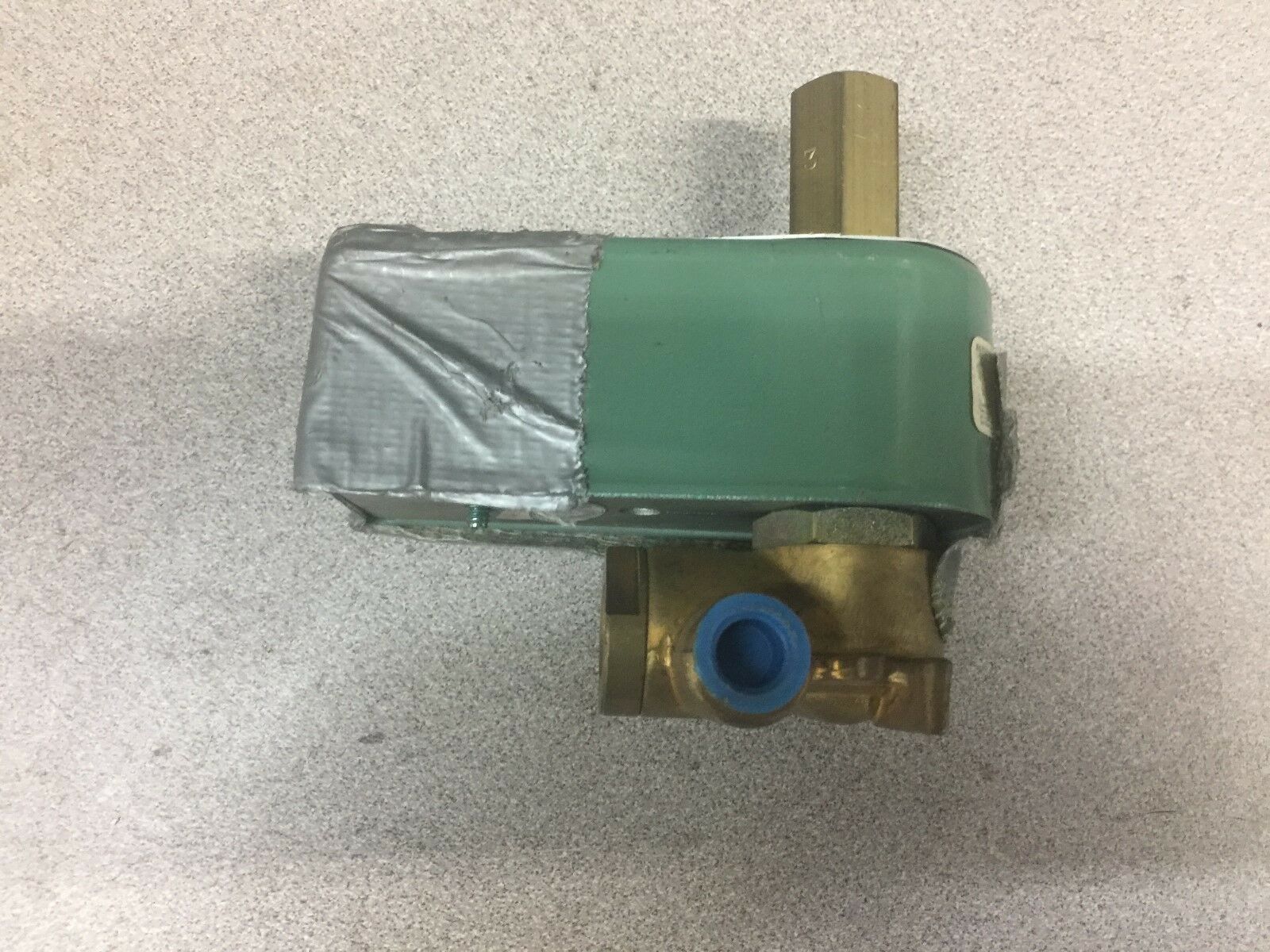 NEW NO BOX ASCO 1/4"NPT 5-125PSI 120VAC SOLENOID VALVE JSF8317A35