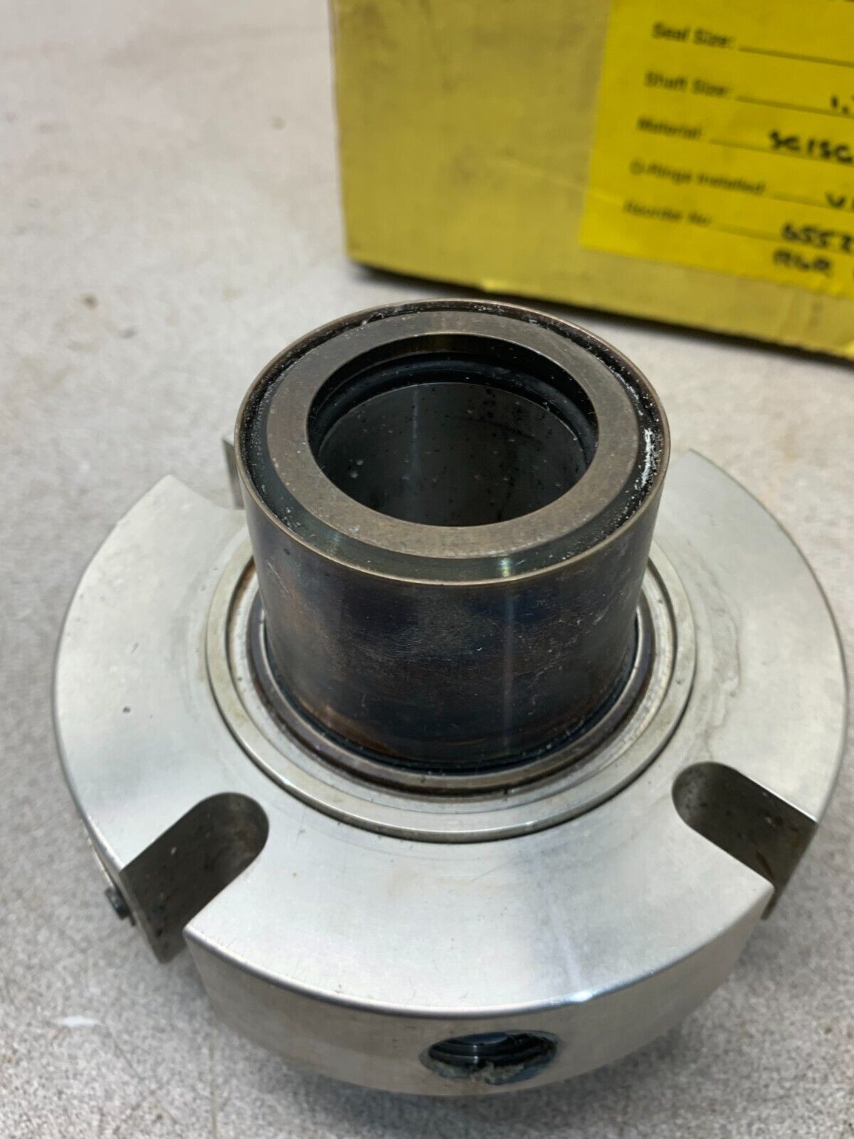 REBUILT CHESTERTON 233 MECHANICAL SEAL SIZE -11 SHAFT SIZE 1.375"