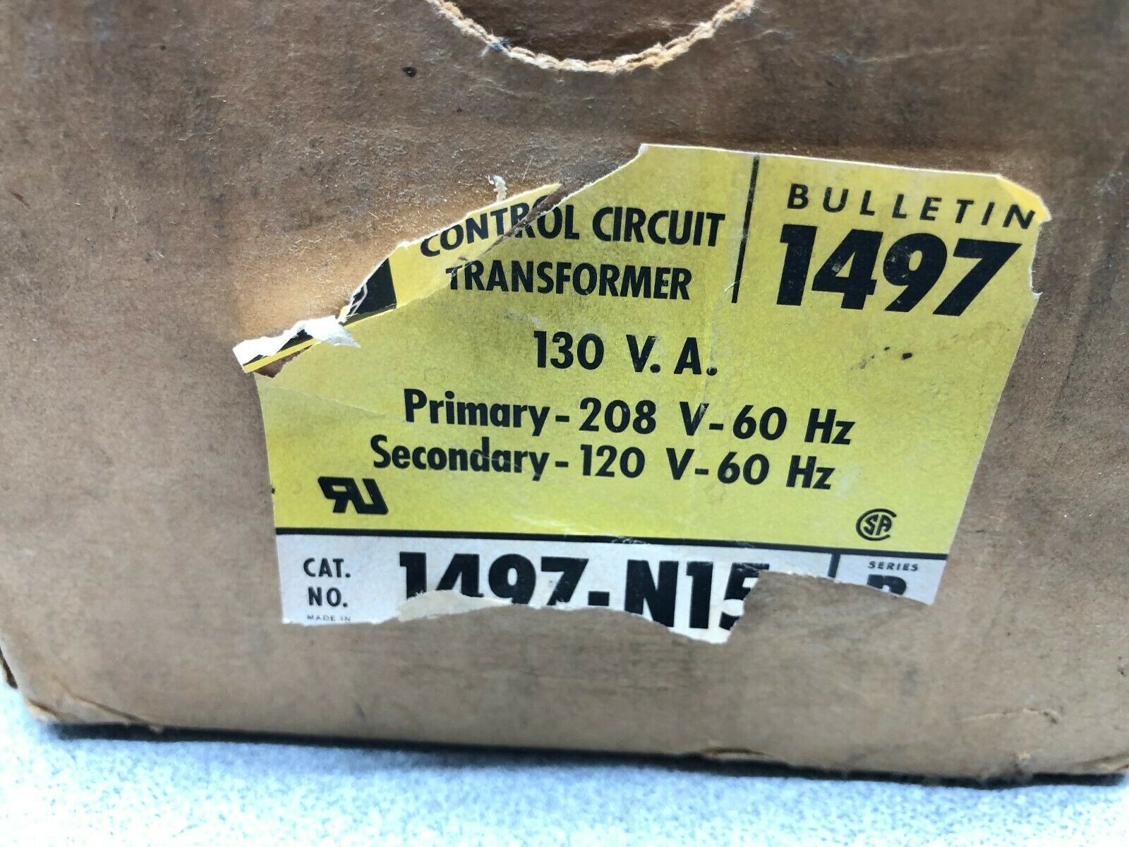 NEW IN BOX ALLEN BRADLEY .130 KVA 208 VAC PRI 120 VAC SEC FUSED TRANSFORMER 1497