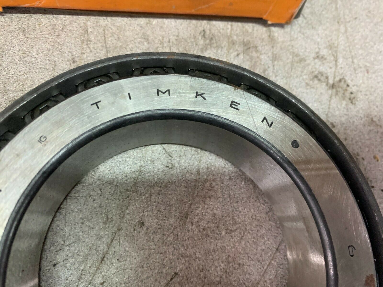 NEW IN BOX TIMKEN ROLLER BEARING 69354